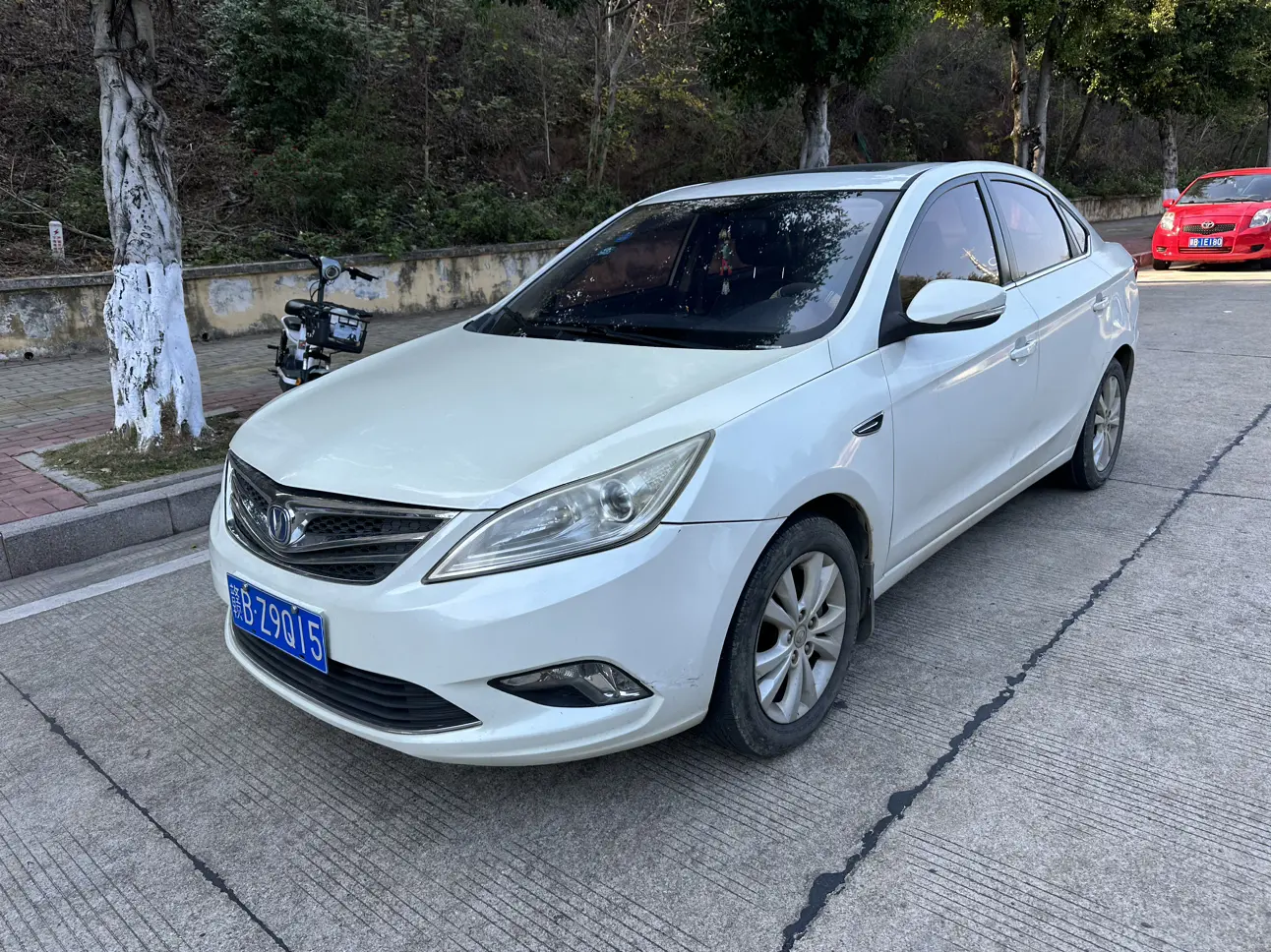Changan Escape  из Китая