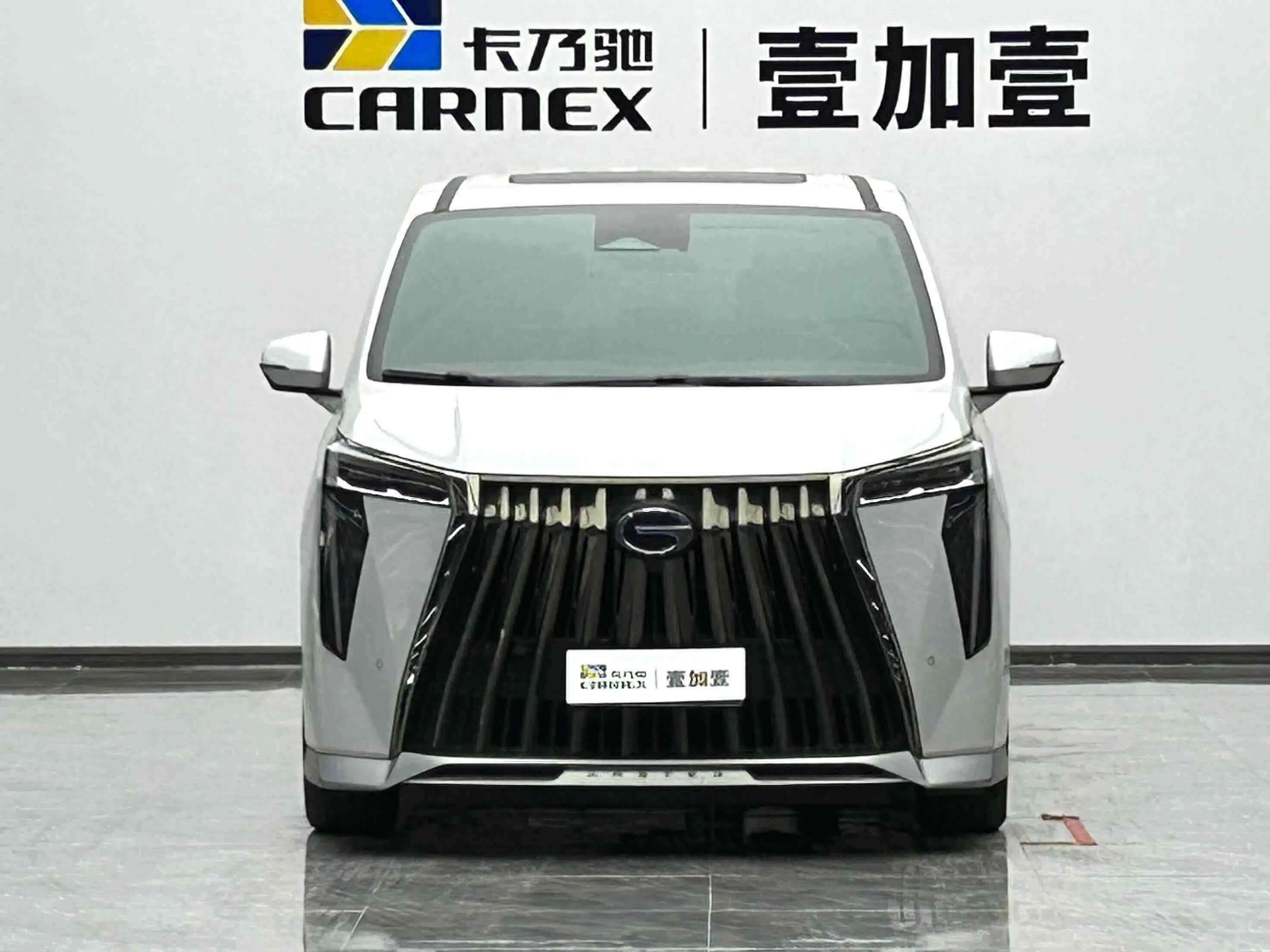 GAC Trumpchi M8  из Китая