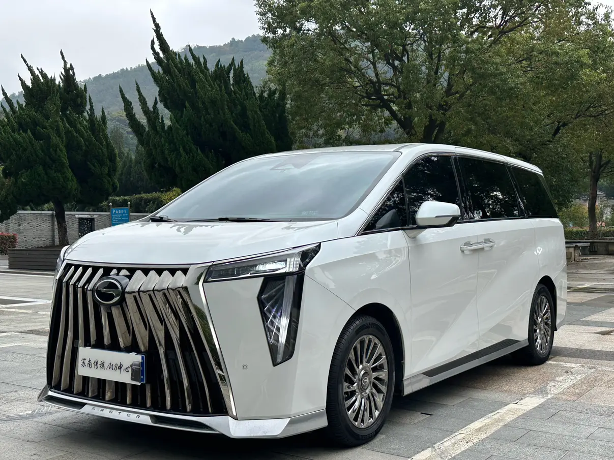 GAC Trumpchi M8  из Китая