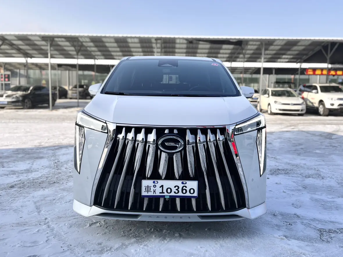 GAC Trumpchi M8  из Китая