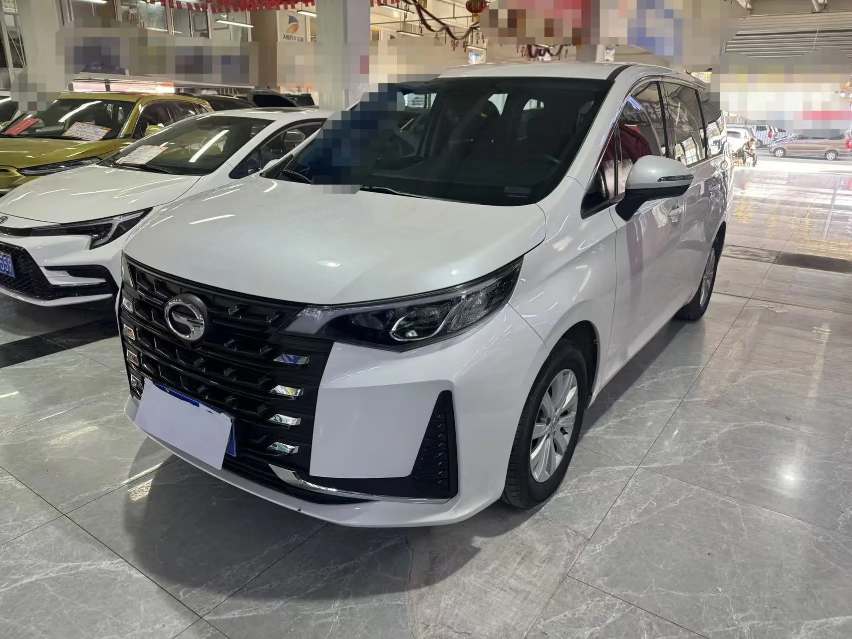 GAC Trumpchi M6  из Китая