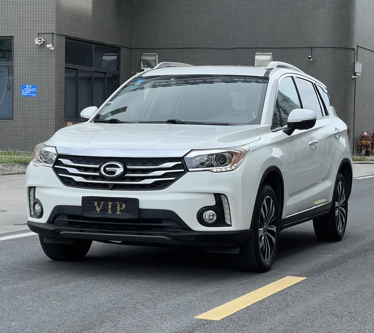 GAC Trumpchi GS4  из Китая