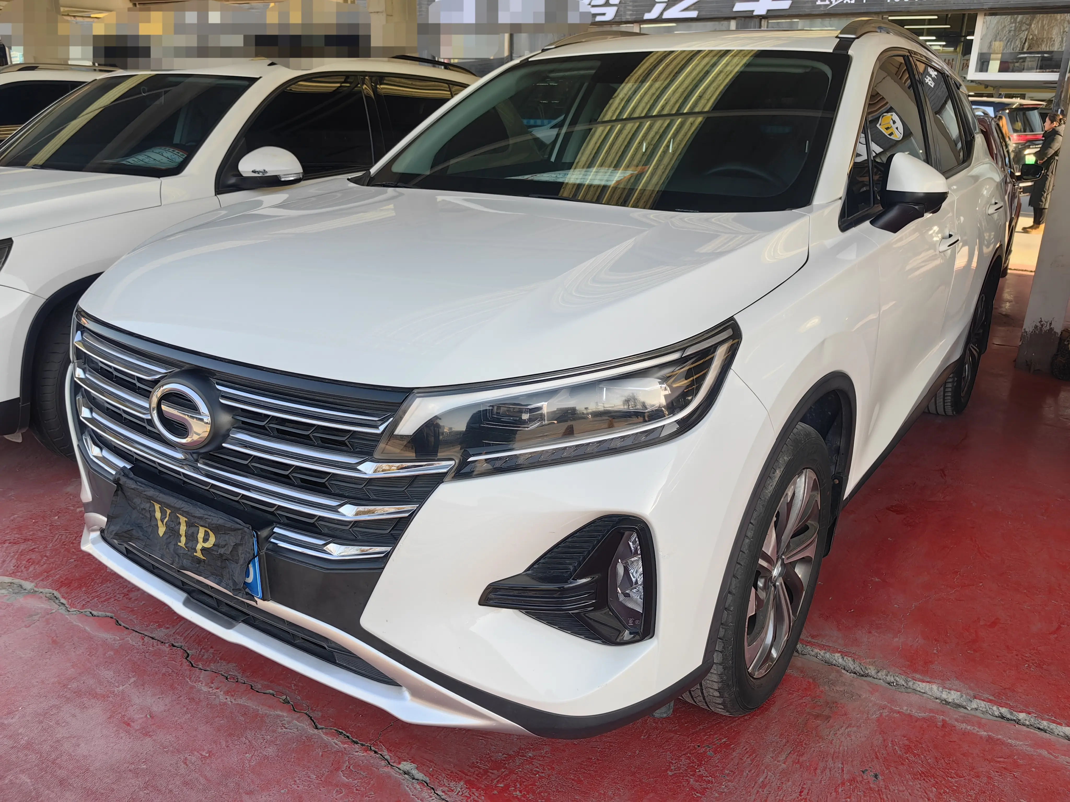 GAC Trumpchi GS4  из Китая