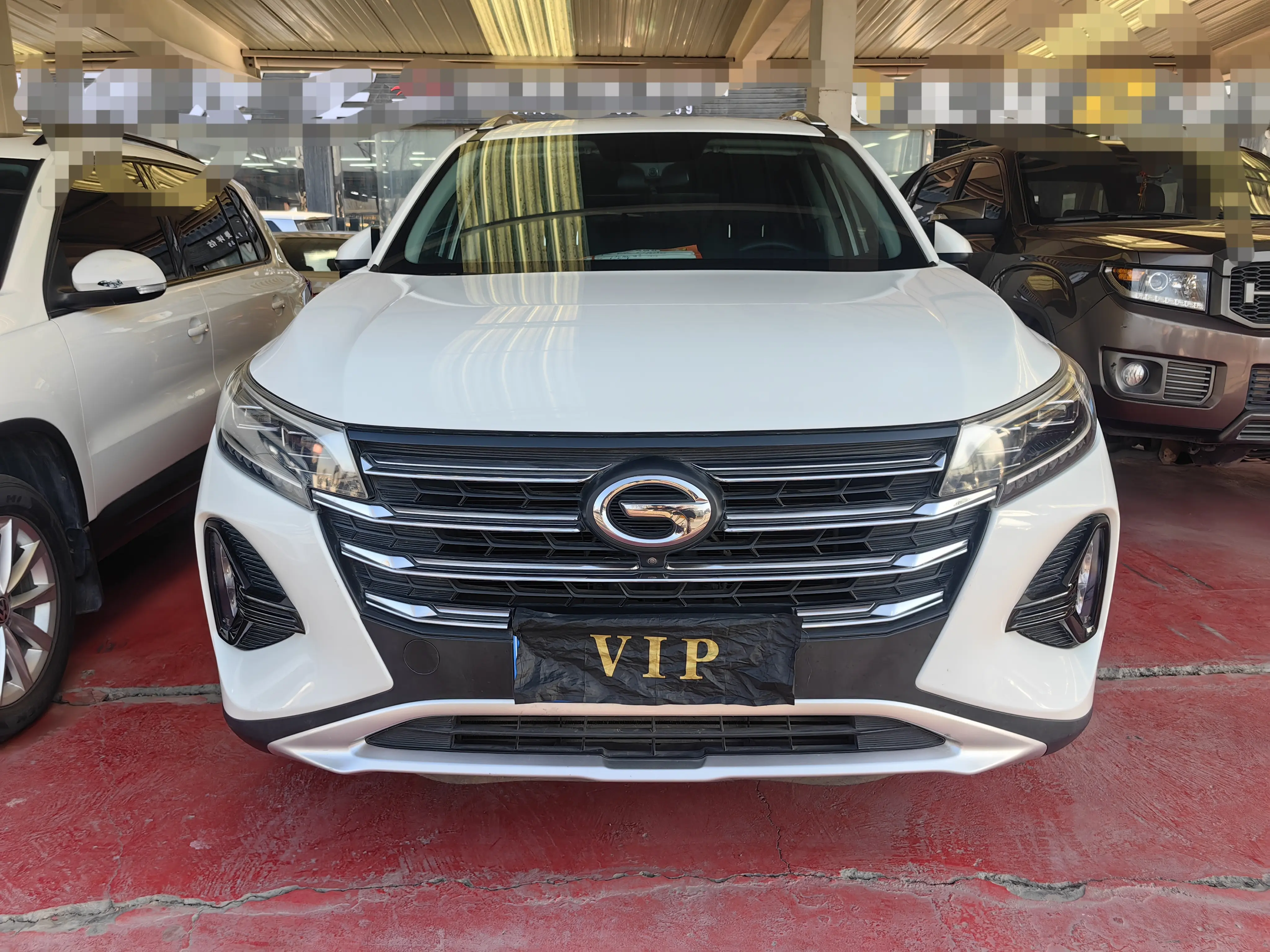 GAC Trumpchi GS4  из Китая