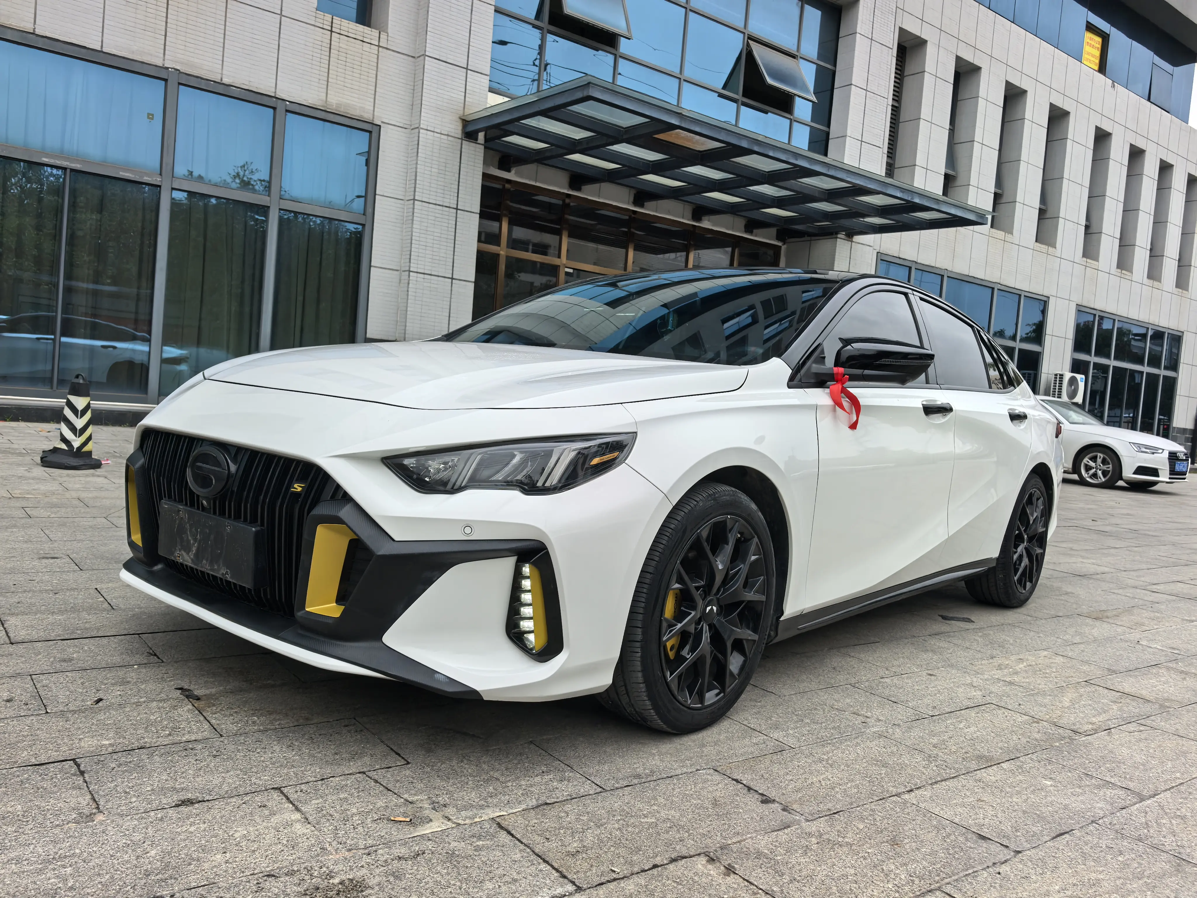 GAC Shadow Leopard  из Китая