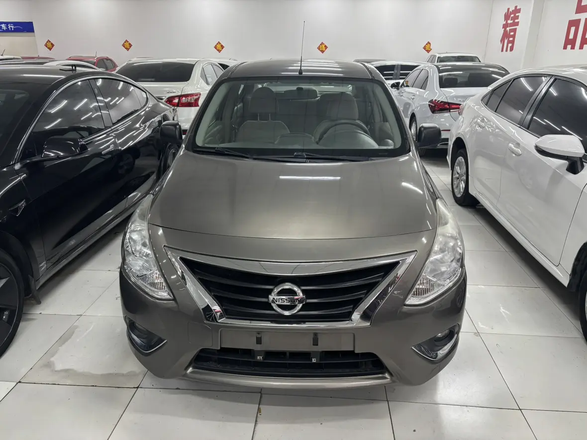 Nissan Sunlight  из Китая