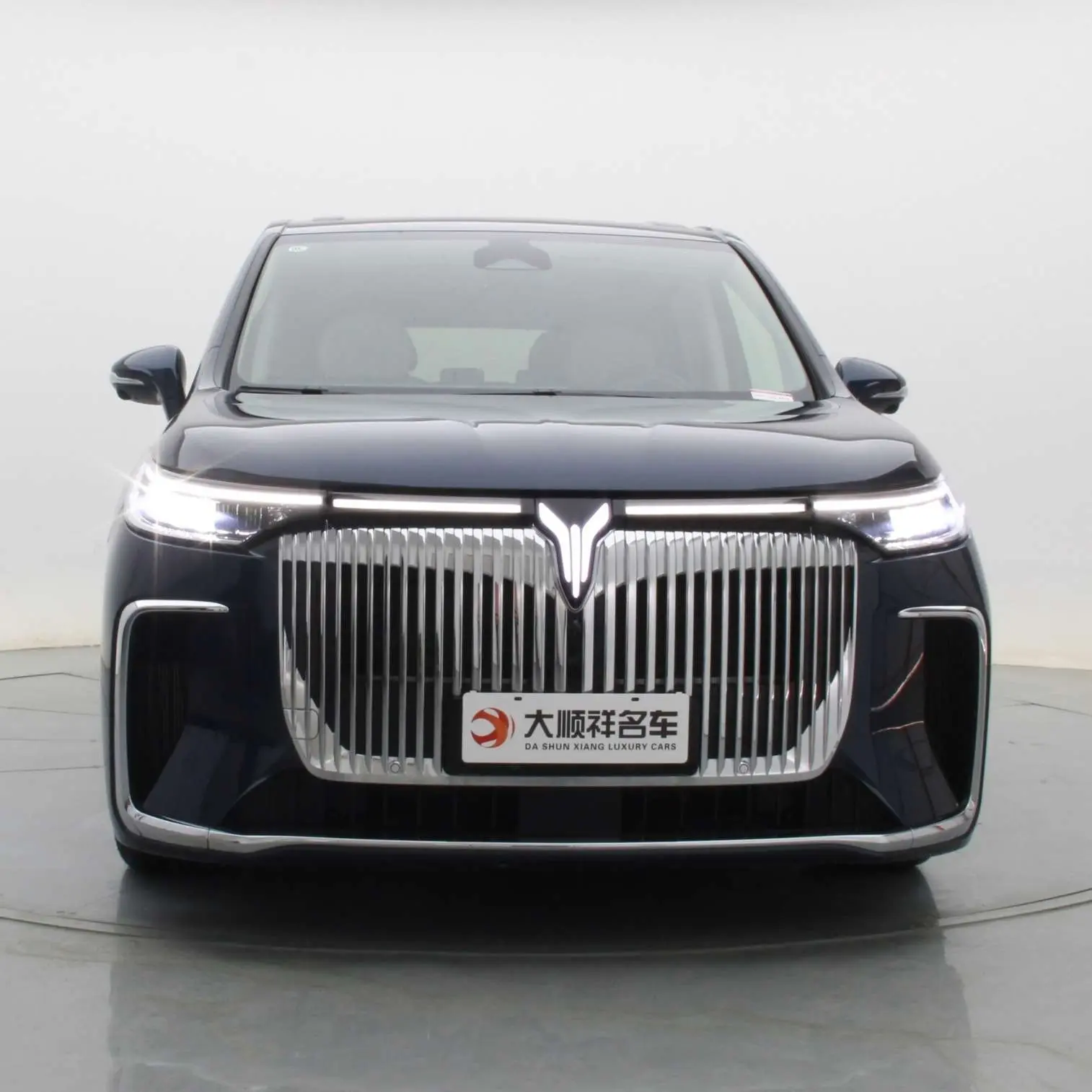 Voyah Lantu Dreamer PHEV  из Китая