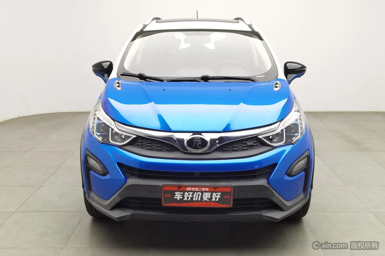 BYD Yuan  из Китая