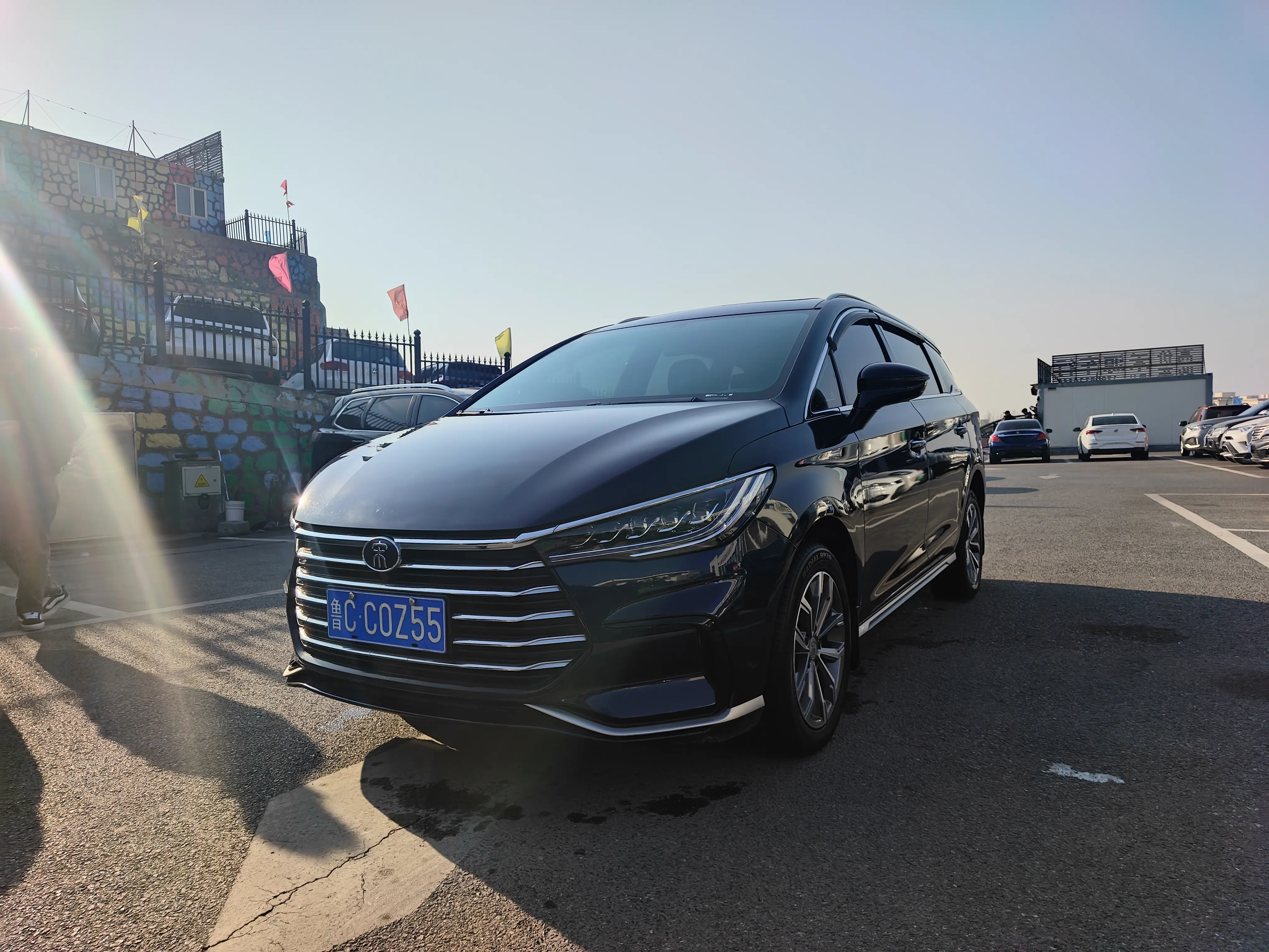BYD Song MAX  из Китая