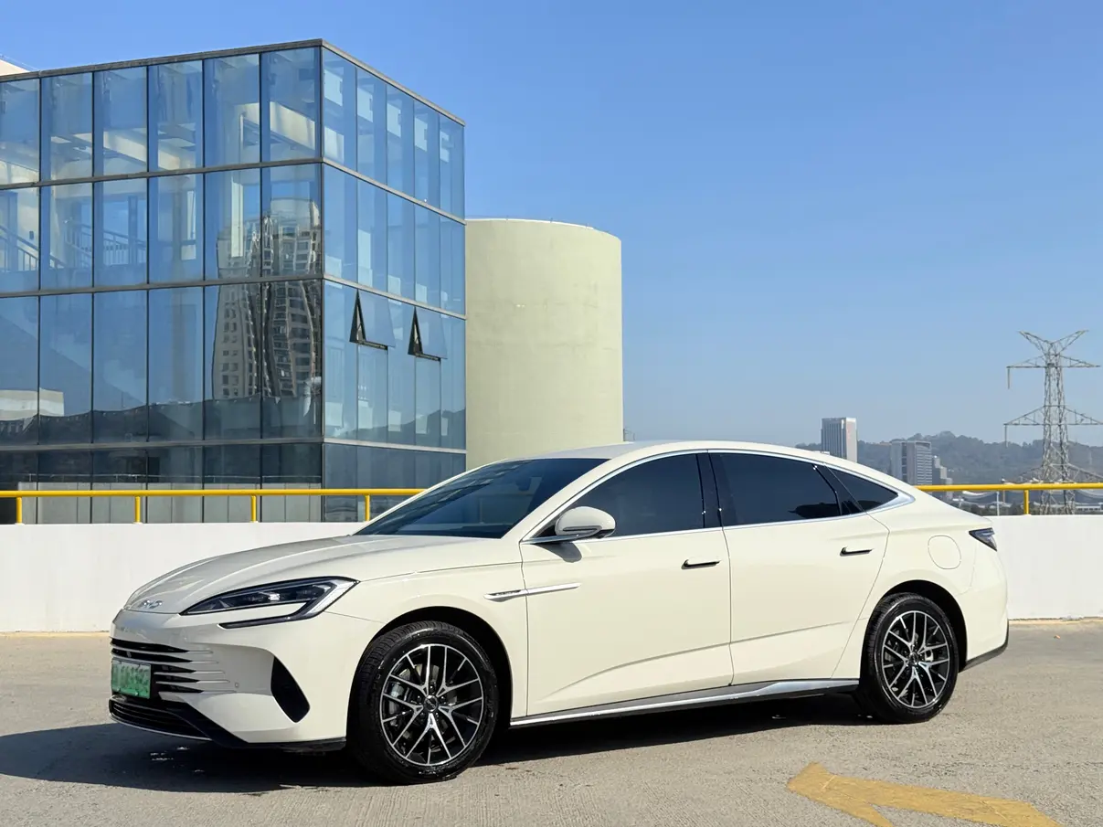 BYD Seal 07DM  из Китая