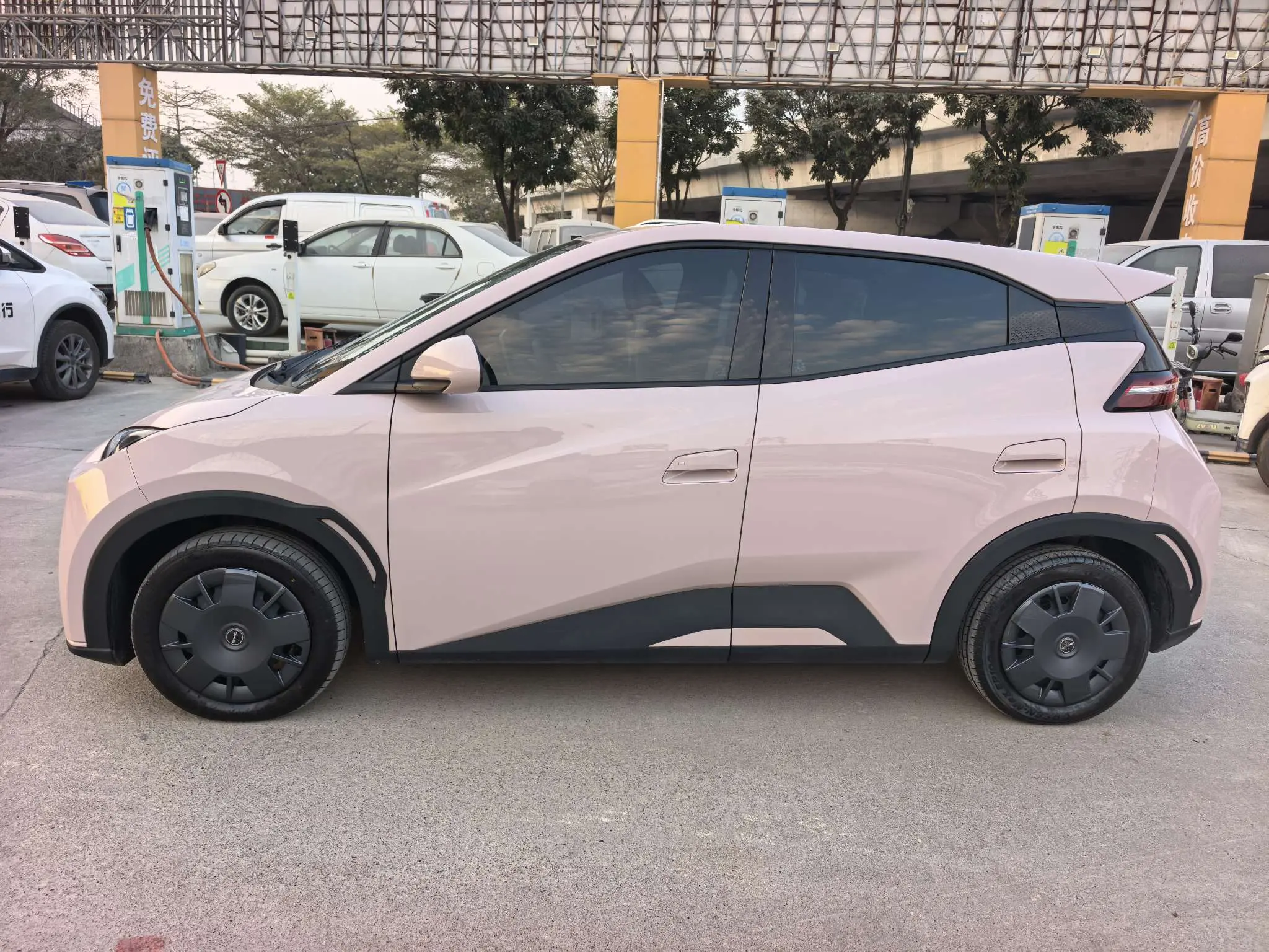 BYD Seagull  из Китая