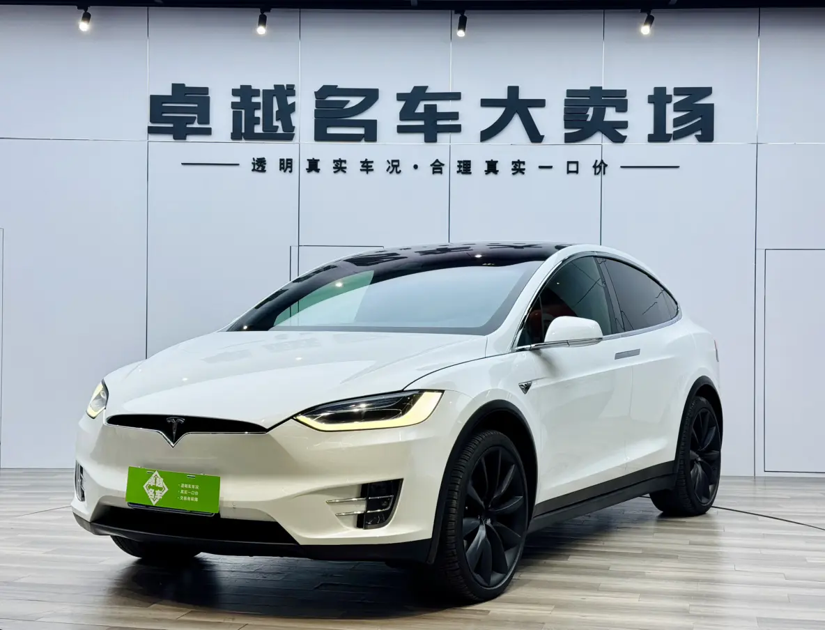 Tesla Model X  из Китая
