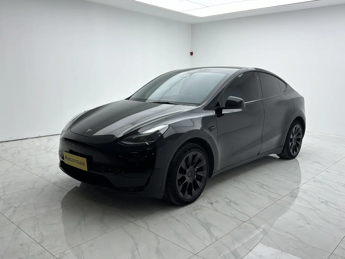 Tesla Model Y  из Китая