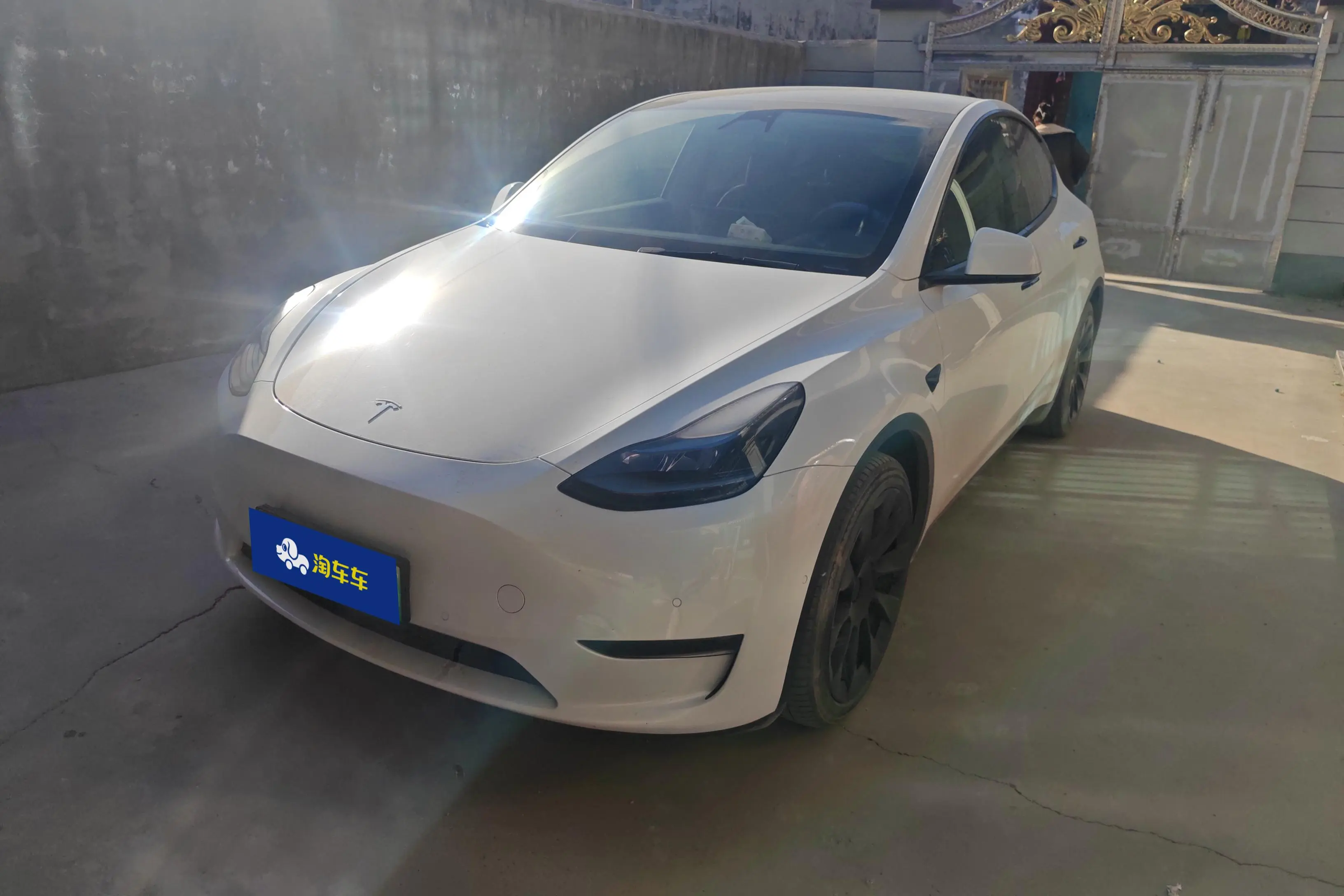 Tesla Model Y  из Китая