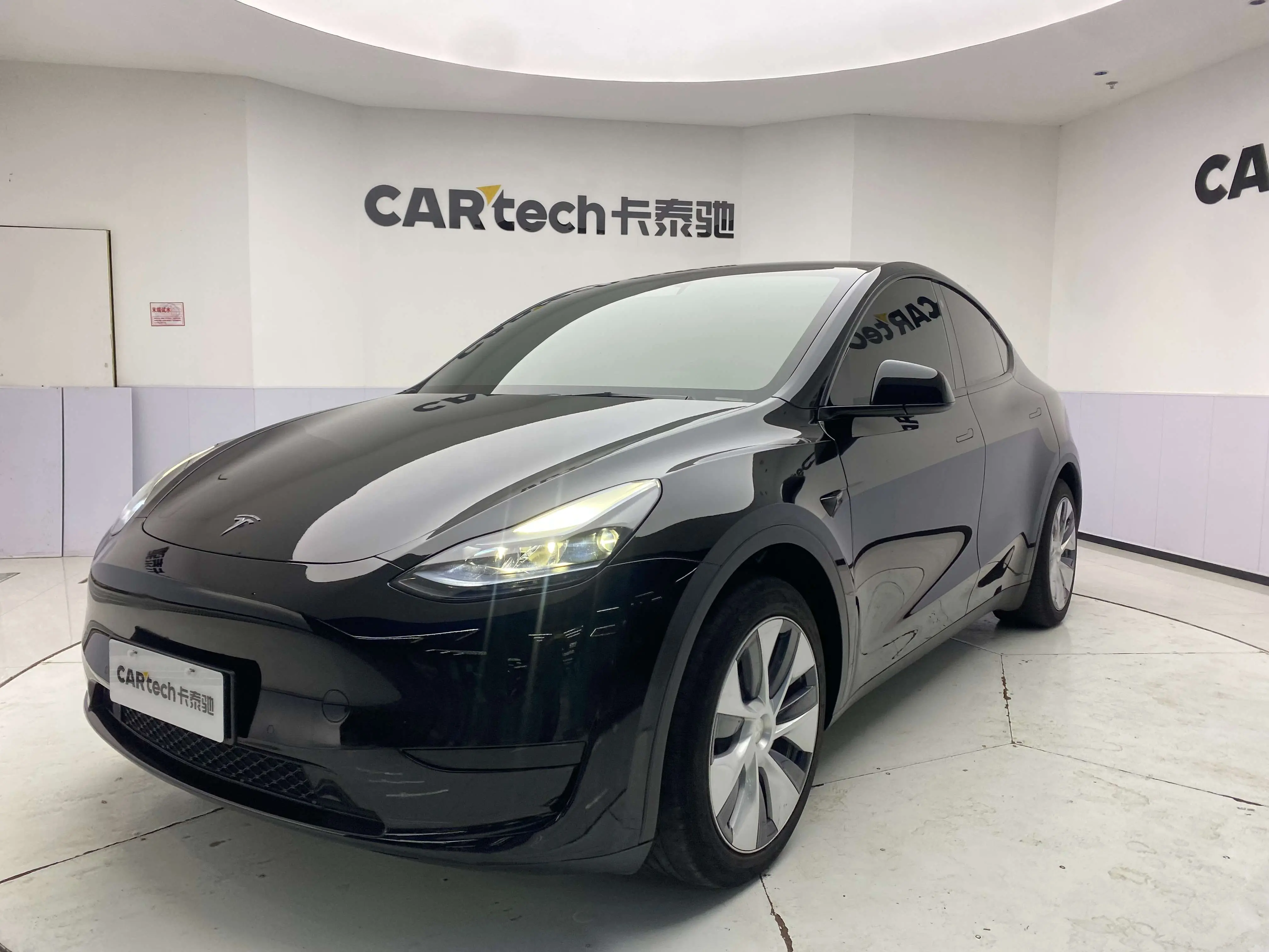 Tesla Model Y  из Китая