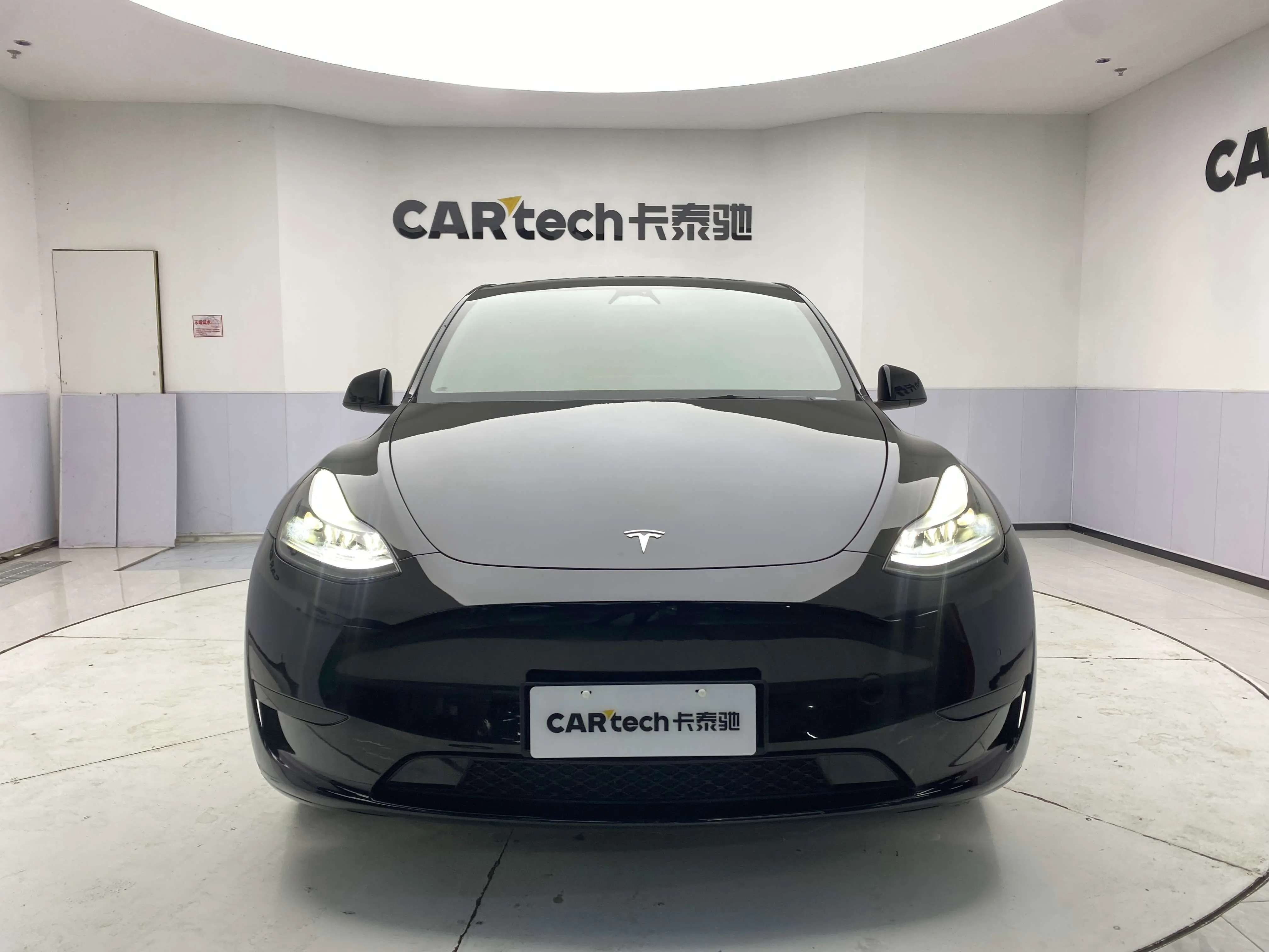 Tesla Model Y  из Китая