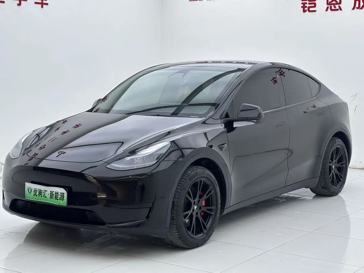 Tesla Model Y  из Китая