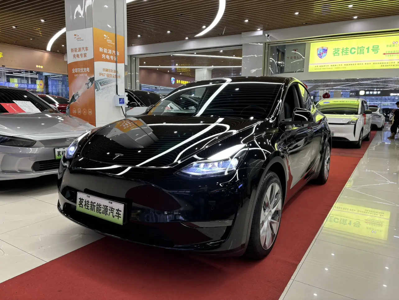 Tesla Model Y  из Китая