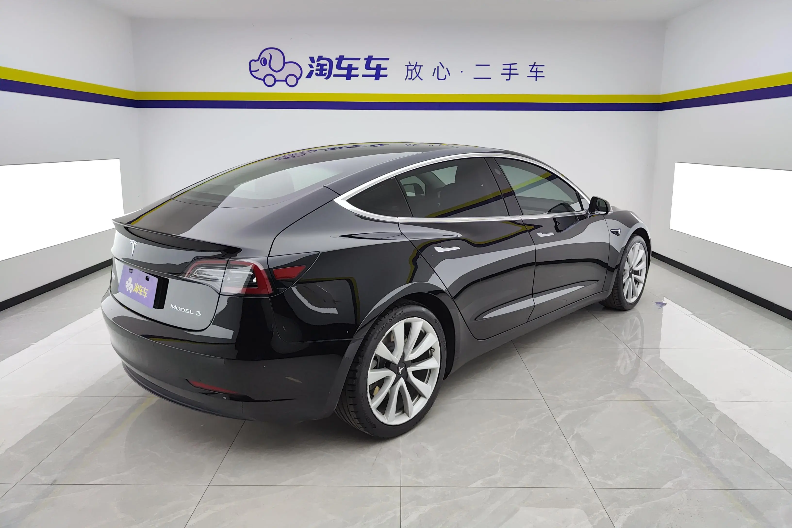 Tesla Model 3  из Китая