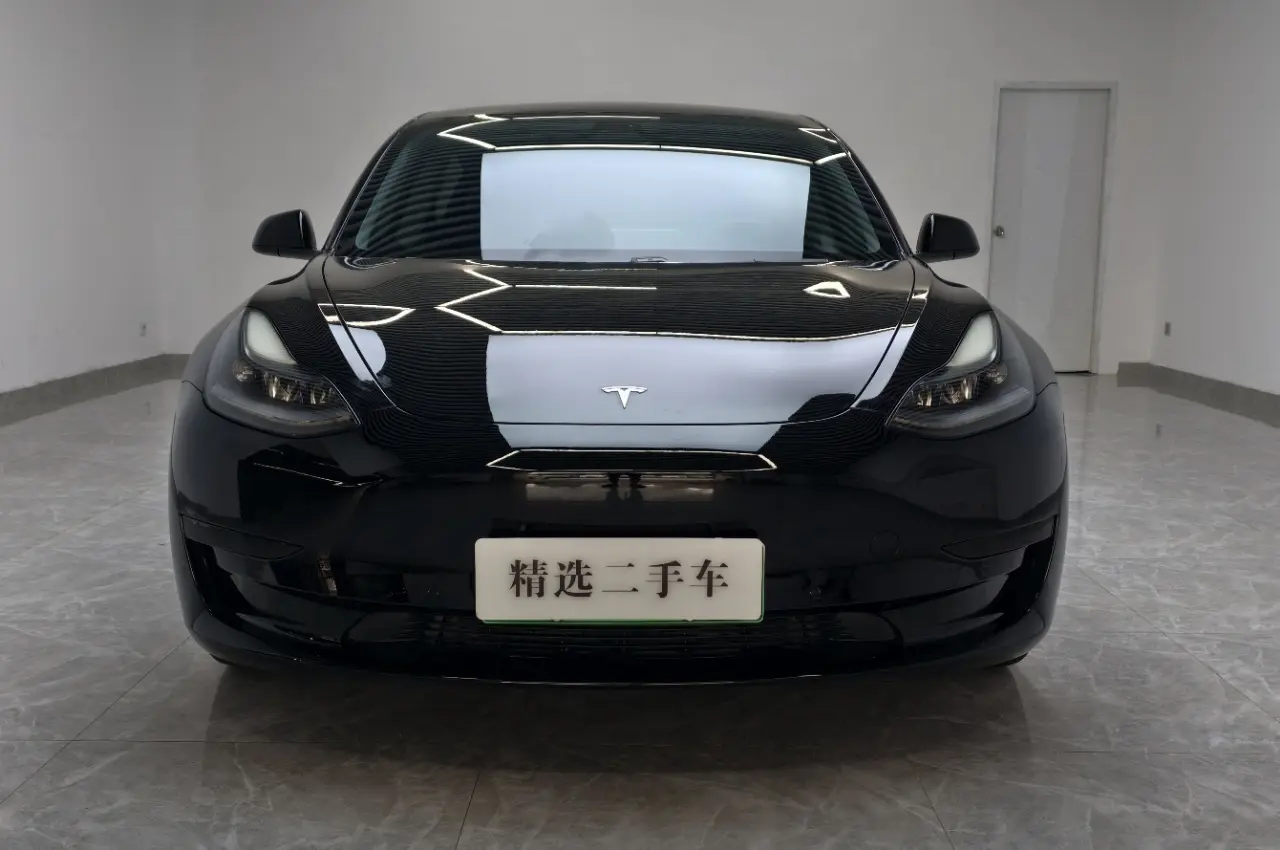 Tesla Model 3  из Китая