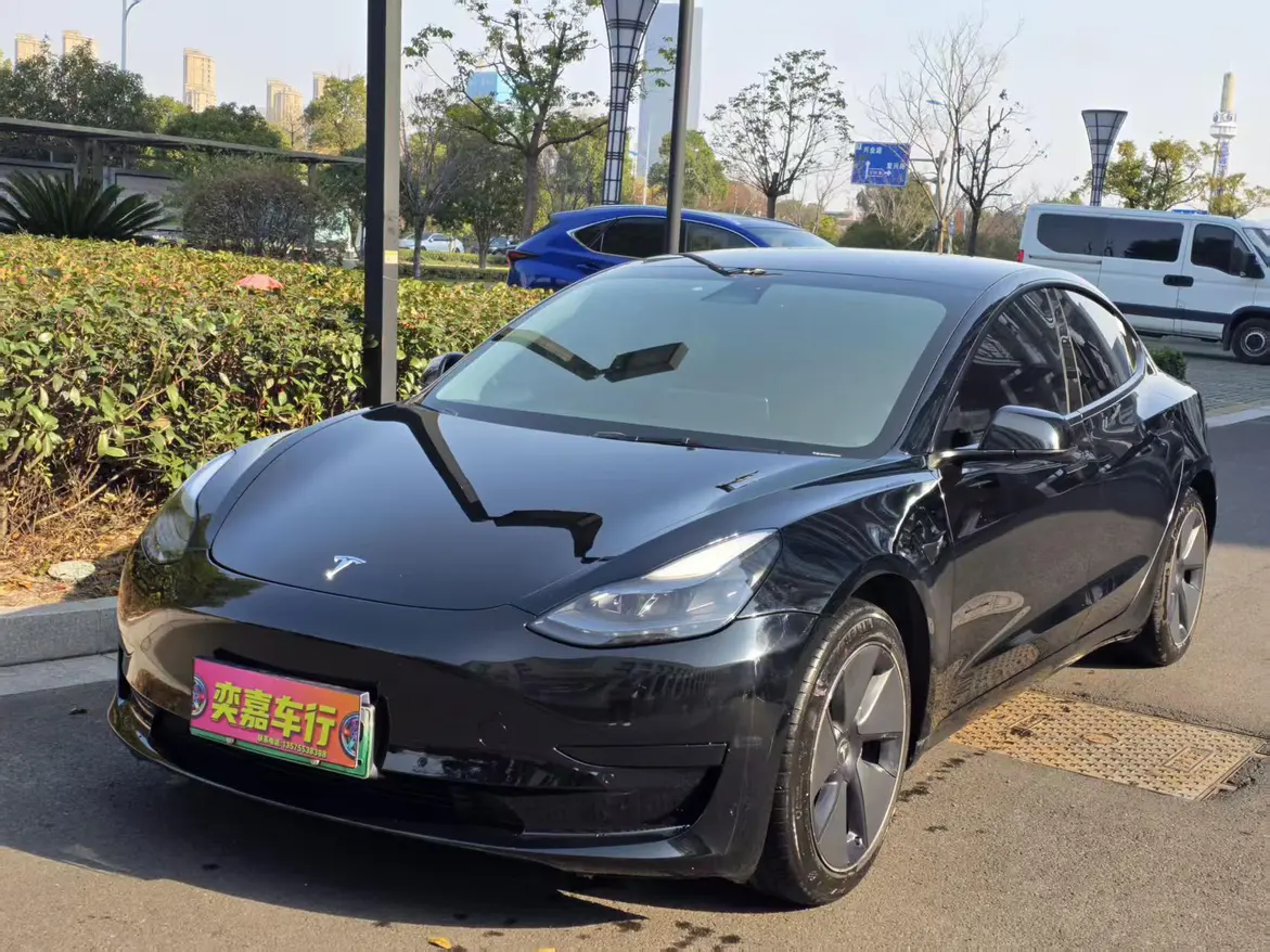 Tesla Model 3  из Китая