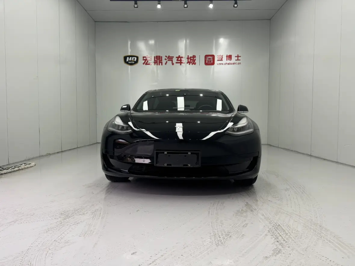 Tesla Model 3  из Китая