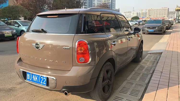 MINI COUNTRYMAN  из Китая