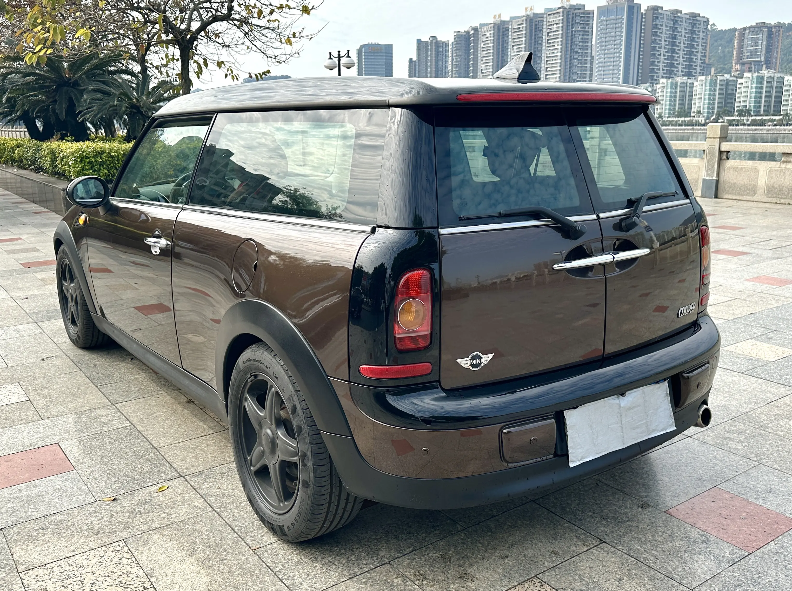 MINI CLUBMAN  из Китая