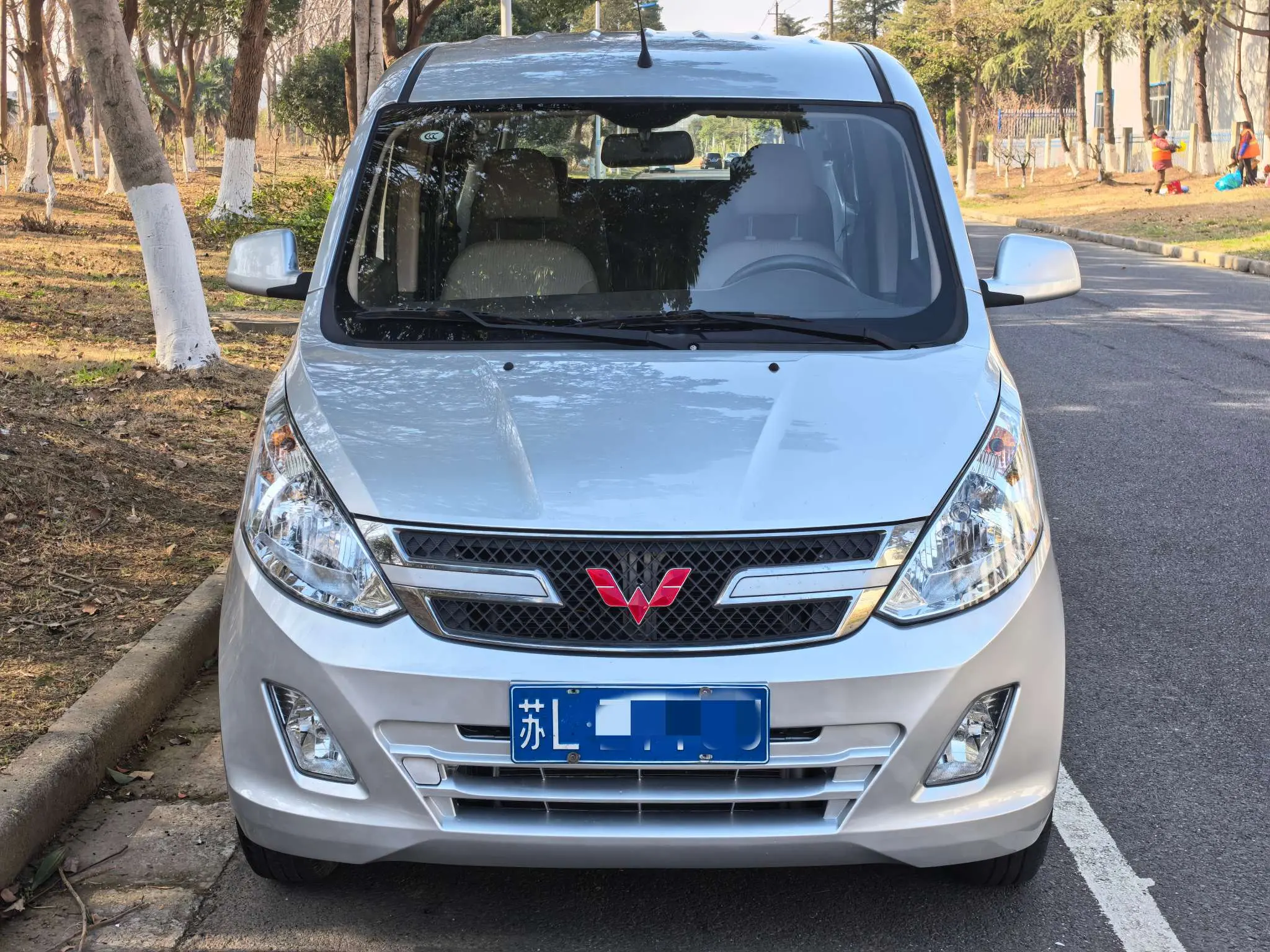 Wuling Rongguang V  из Китая