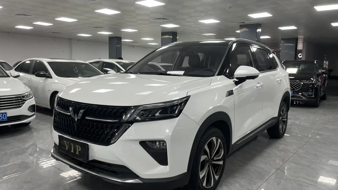 Wuling Star  из Китая