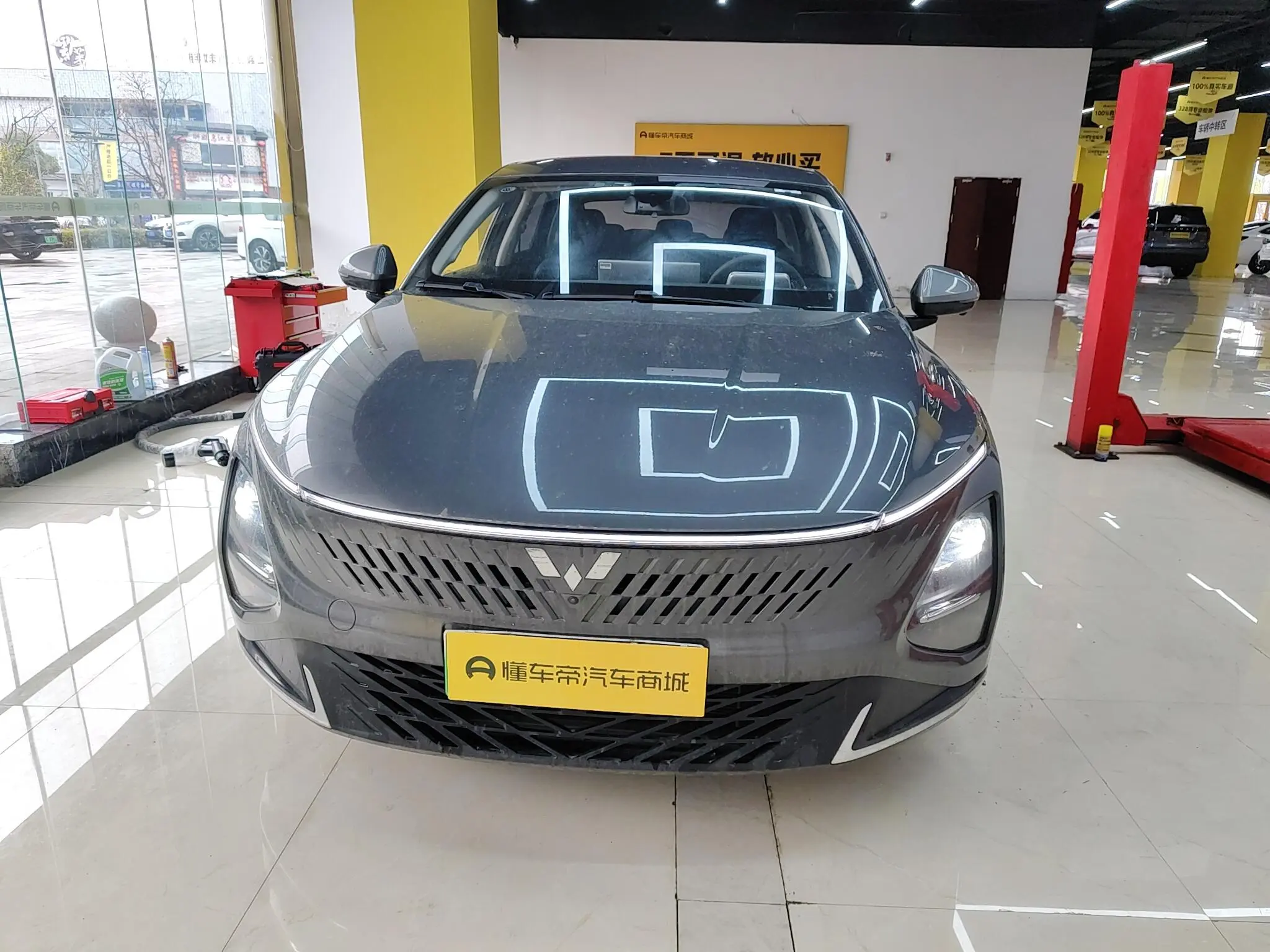 Wuling Starlight PHEV  из Китая