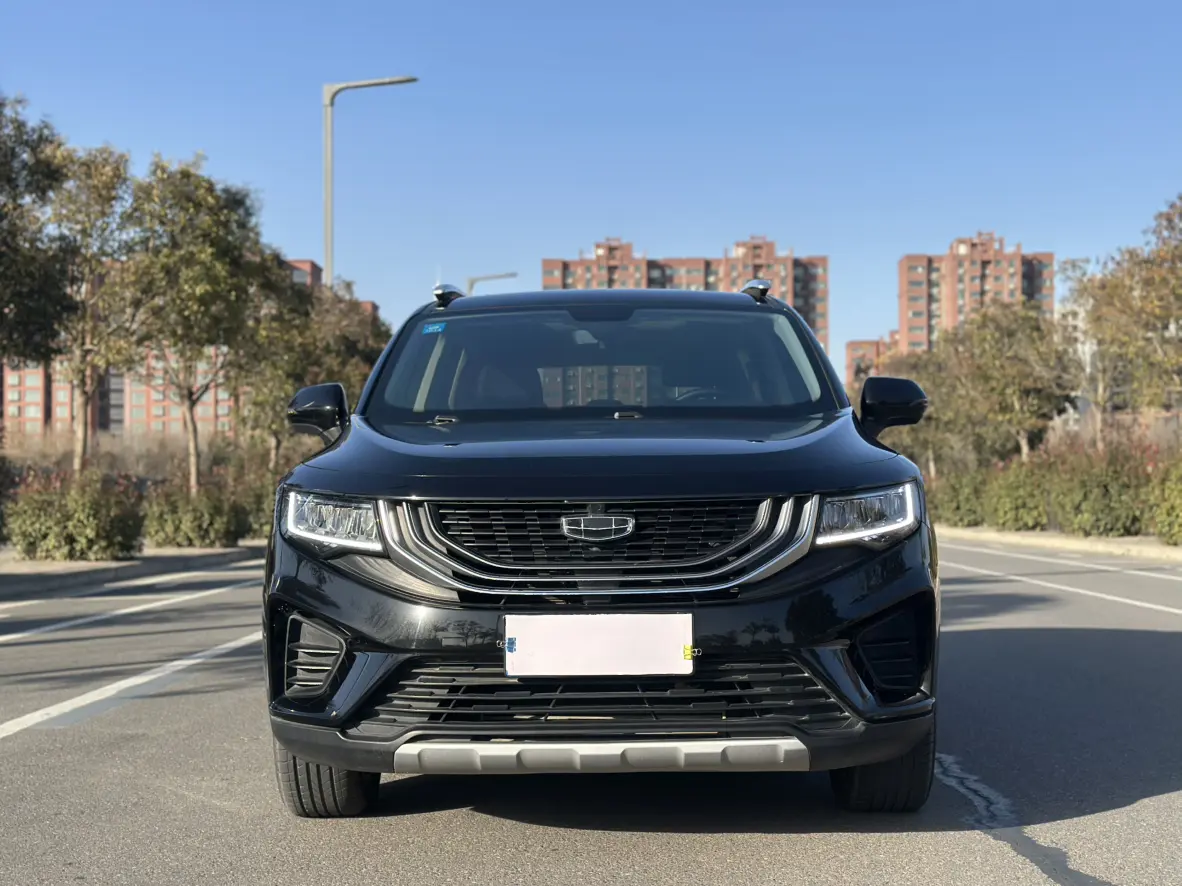 Geely Okavango  из Китая