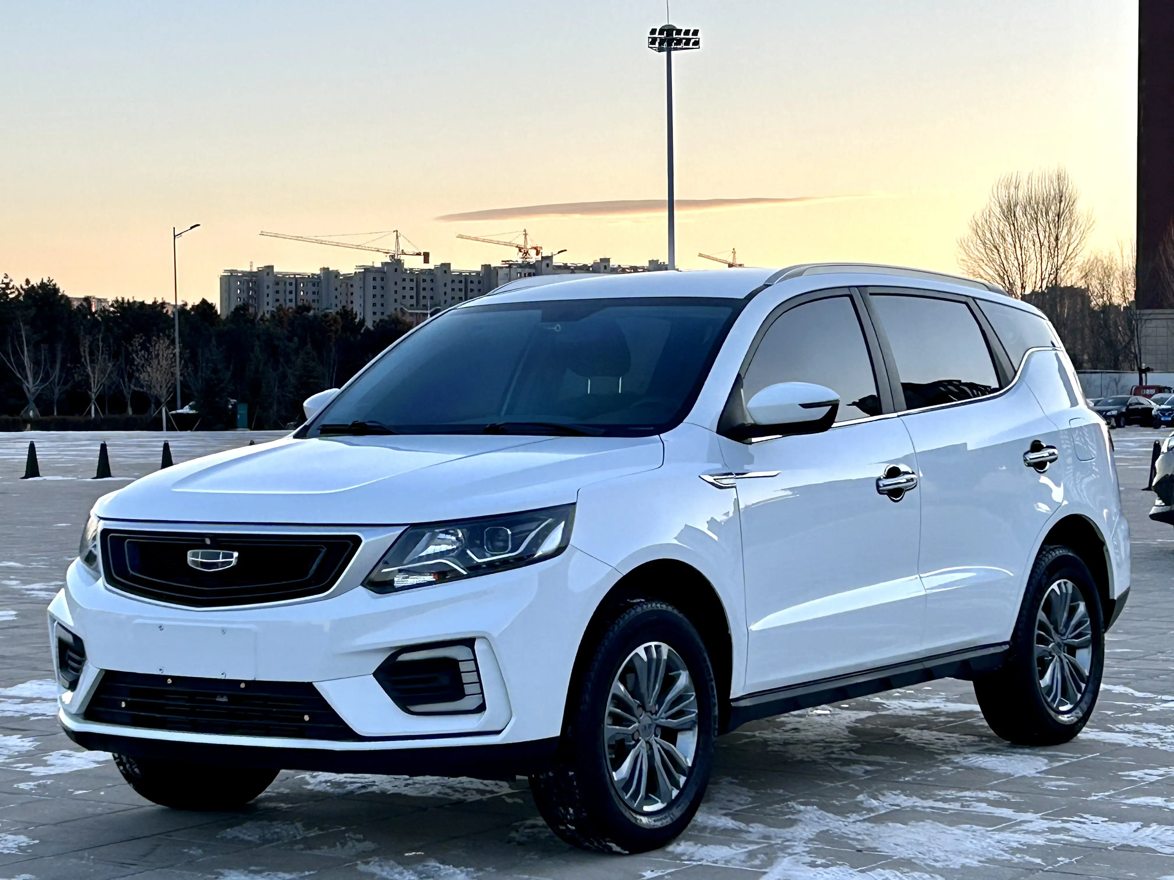 Geely Vision X6  из Китая