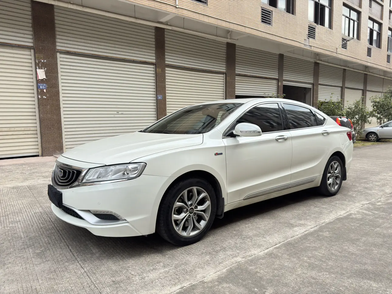 Geely Borui  из Китая