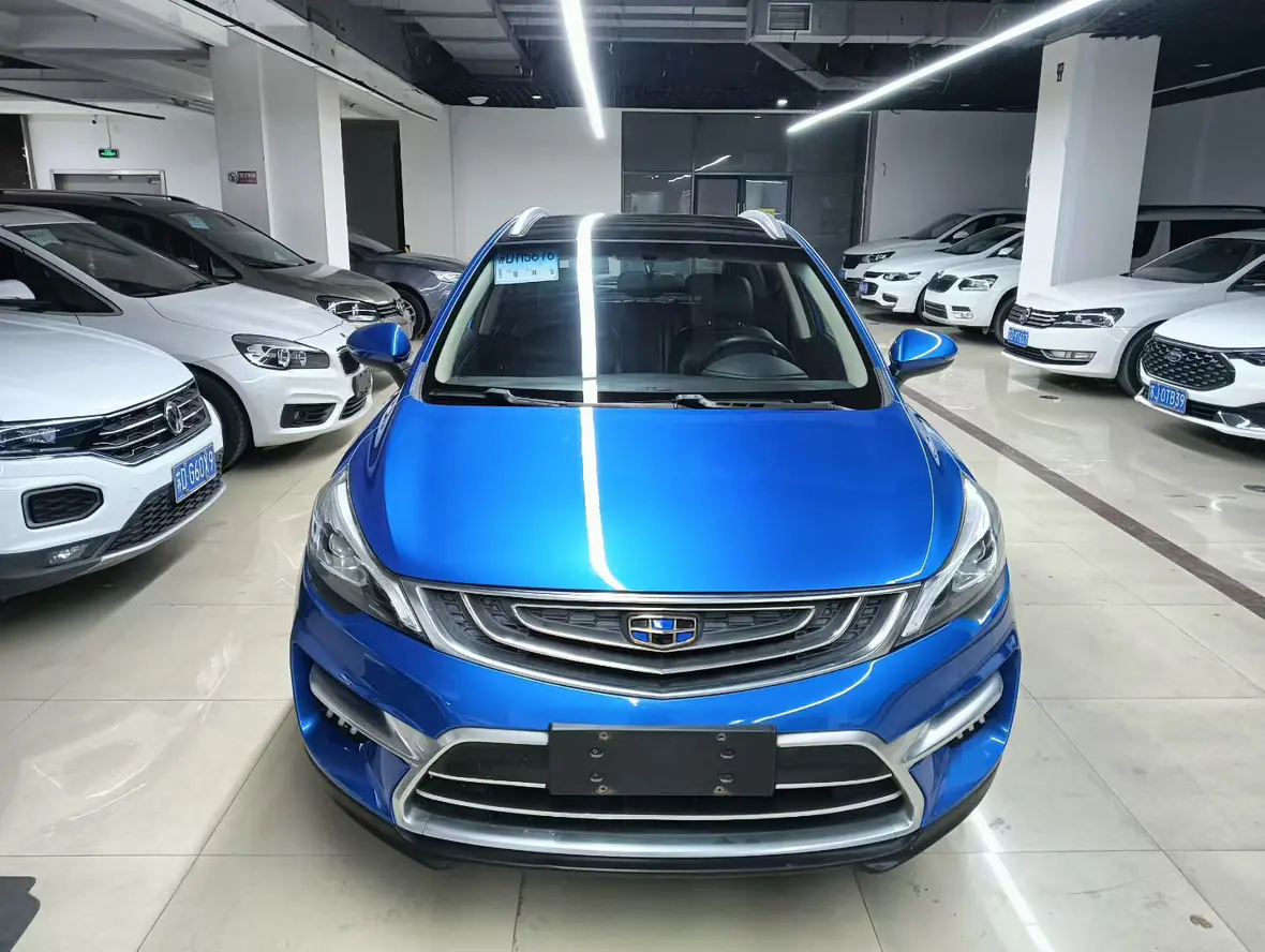 Geely Emgrand GS  из Китая