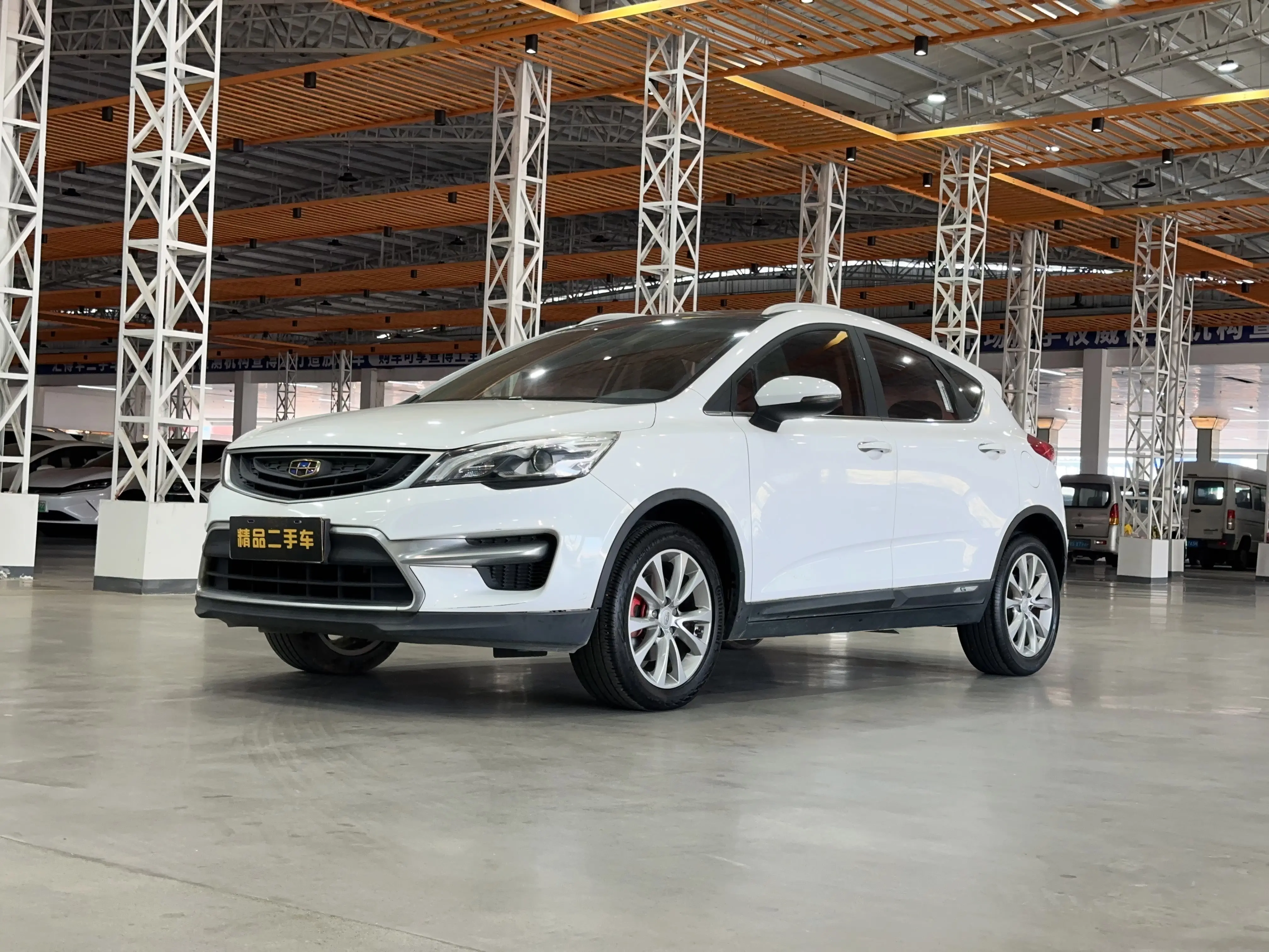 Geely Emgrand GS  из Китая