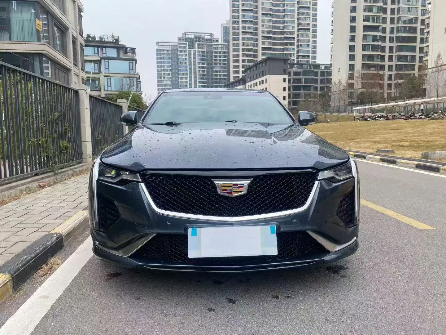 Cadillac CT4  из Китая