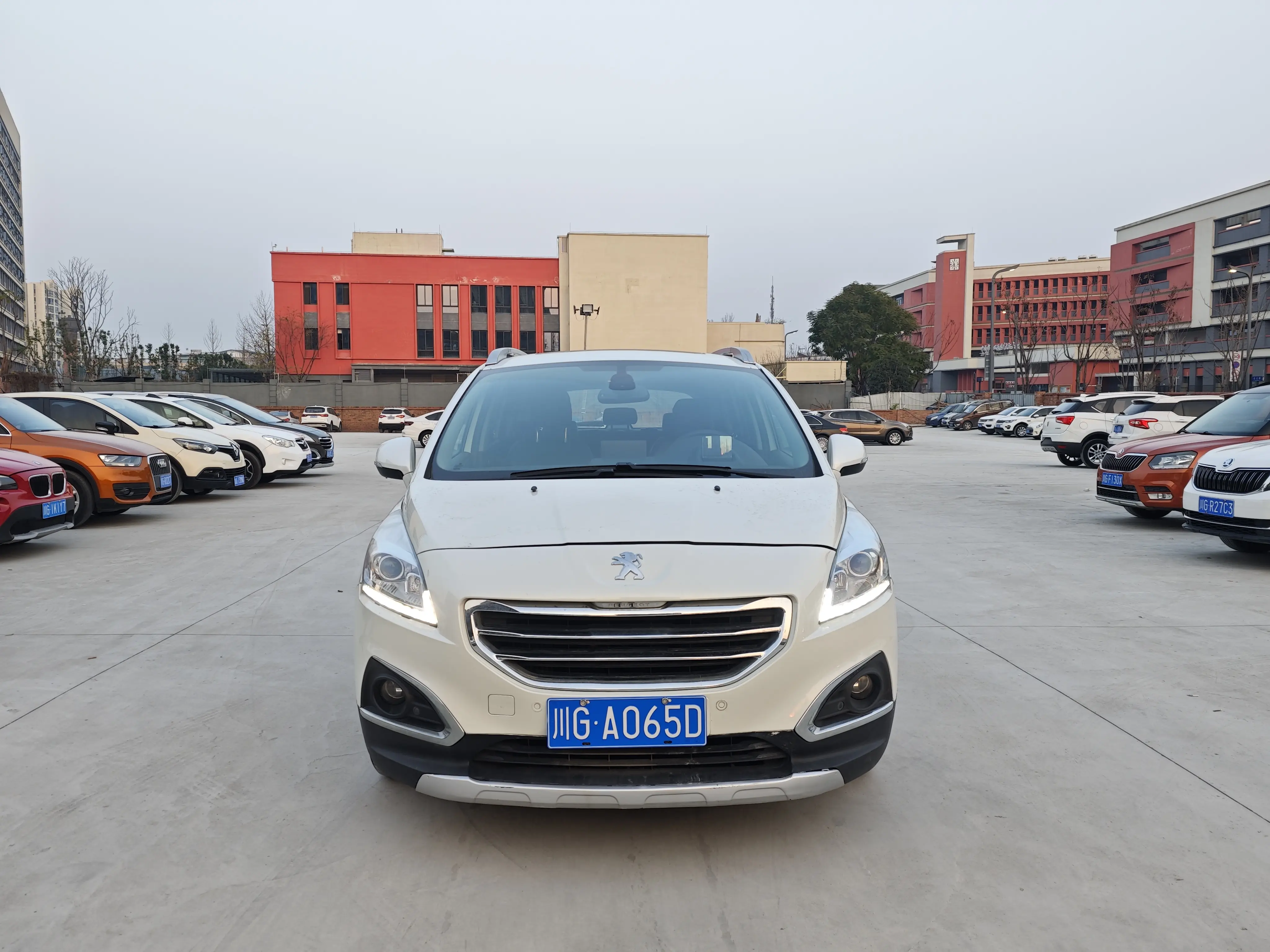 Peugeot 3008  из Китая