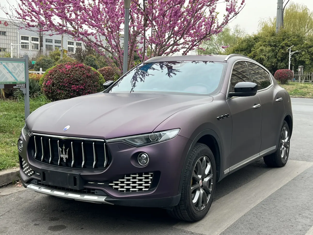 Maserati Levante  из Китая