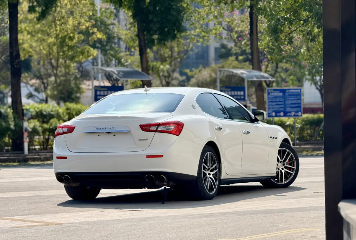 Maserati Ghibli