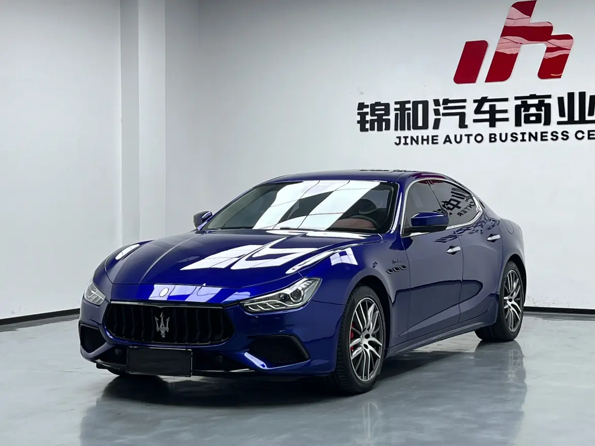 Maserati Ghibli  из Китая