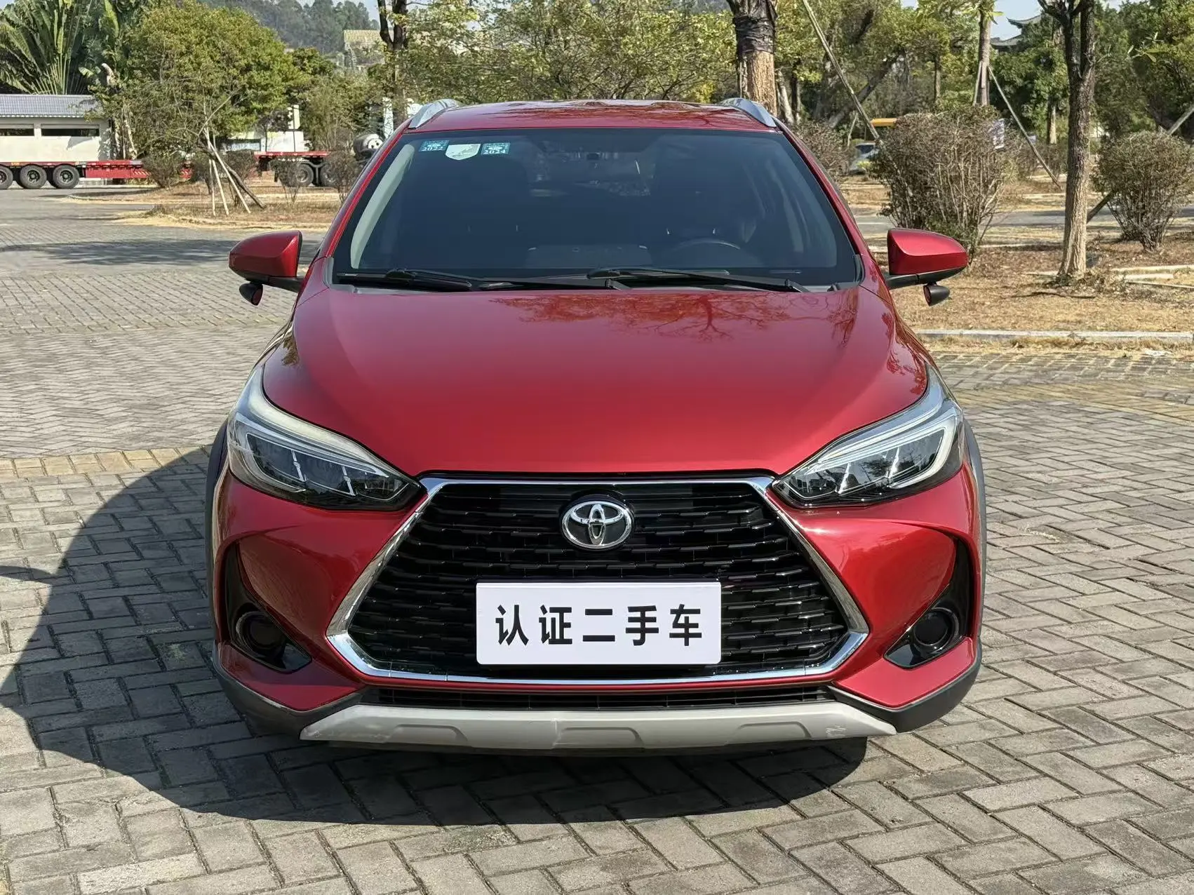 Toyota Yaris L  из Китая