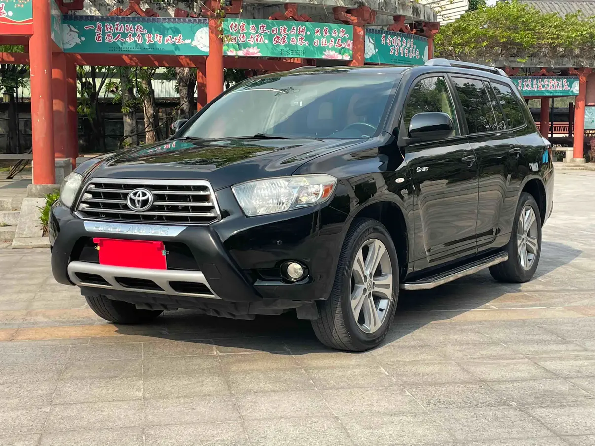 Toyota Highlander  из Китая