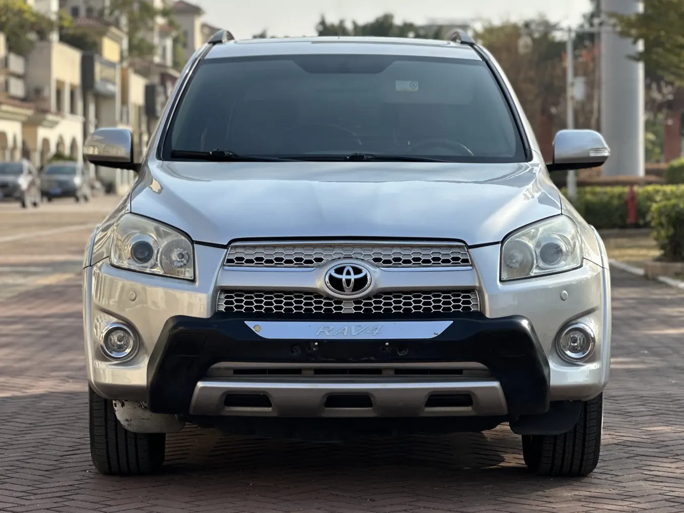 Toyota RAV4  из Китая