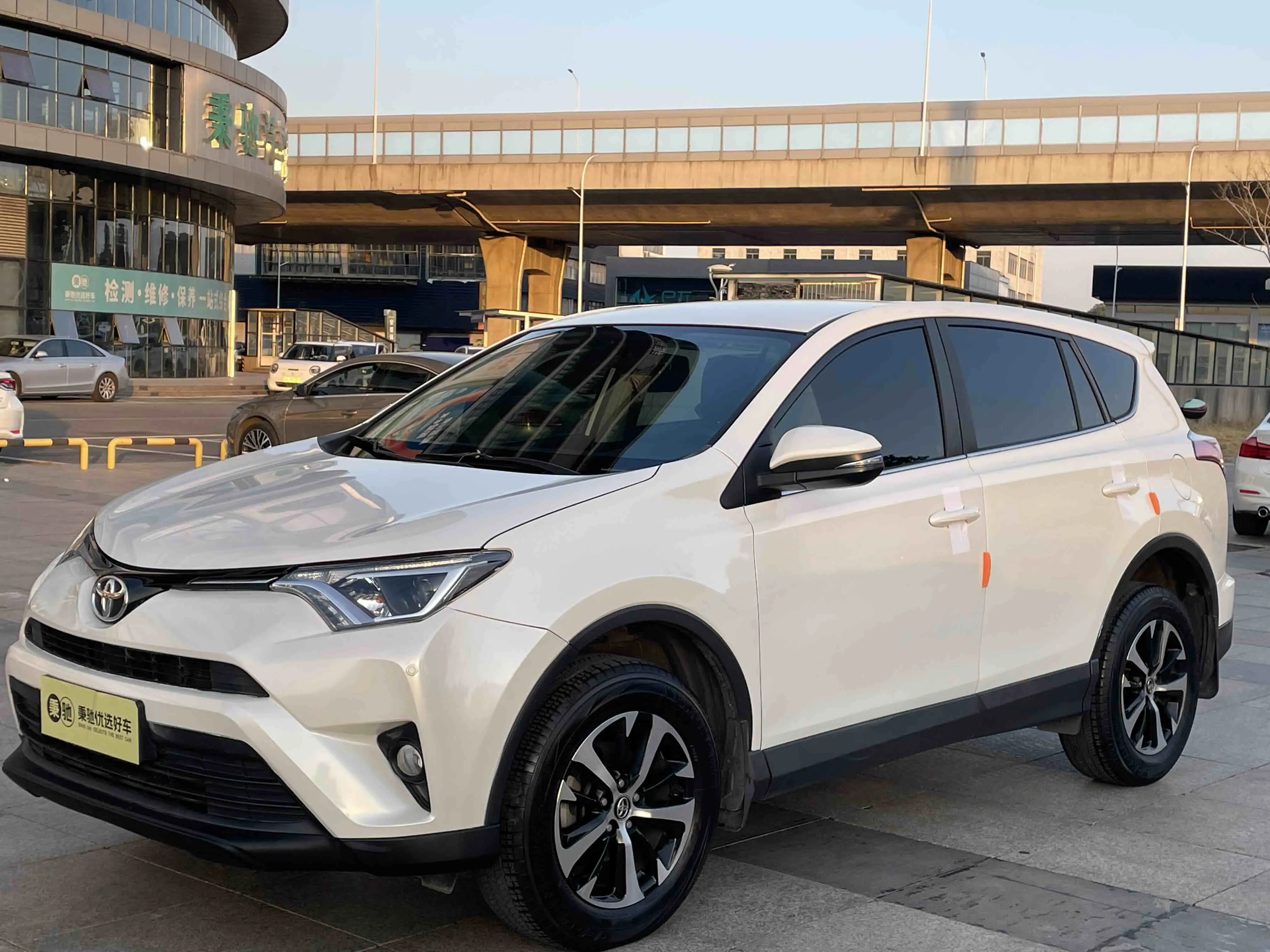 Toyota RAV4  из Китая