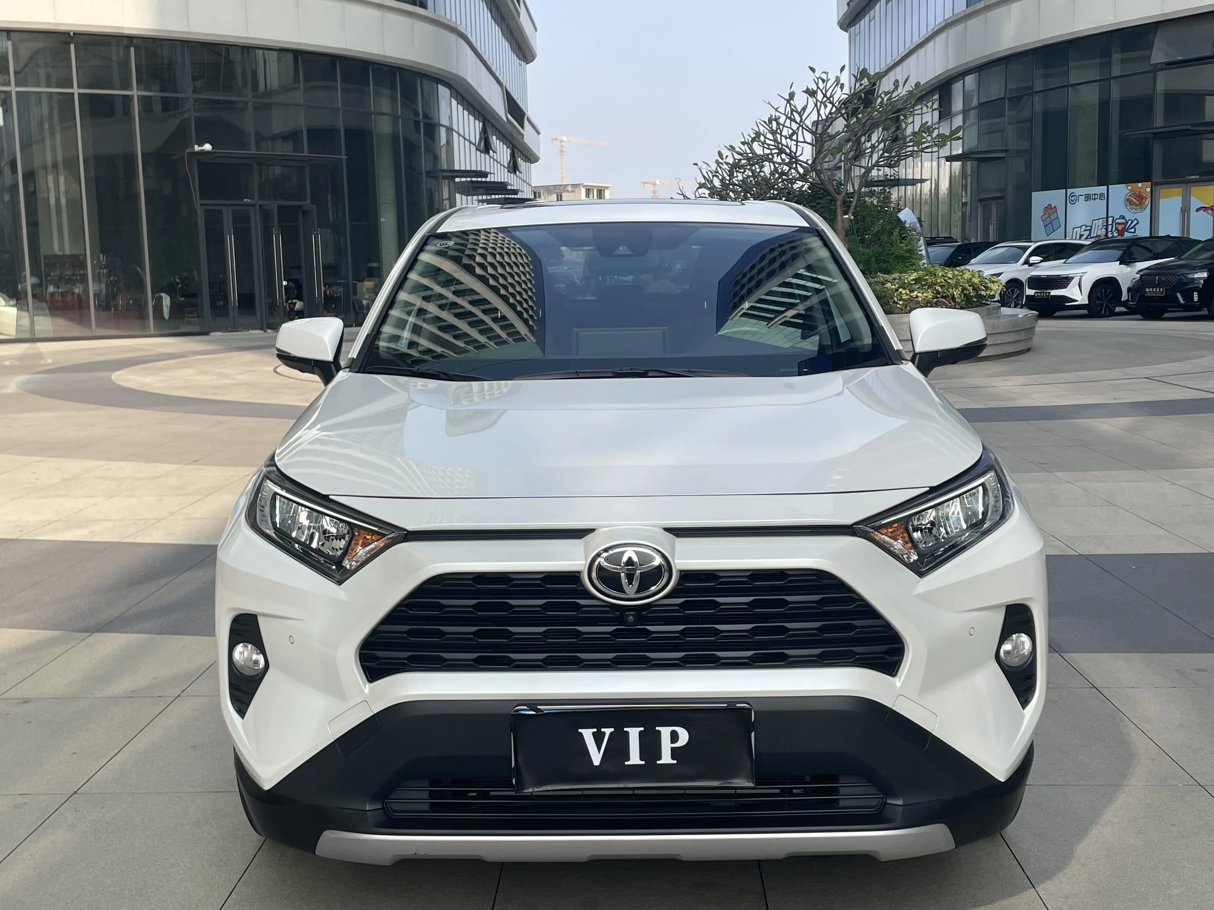 Toyota RAV4  из Китая