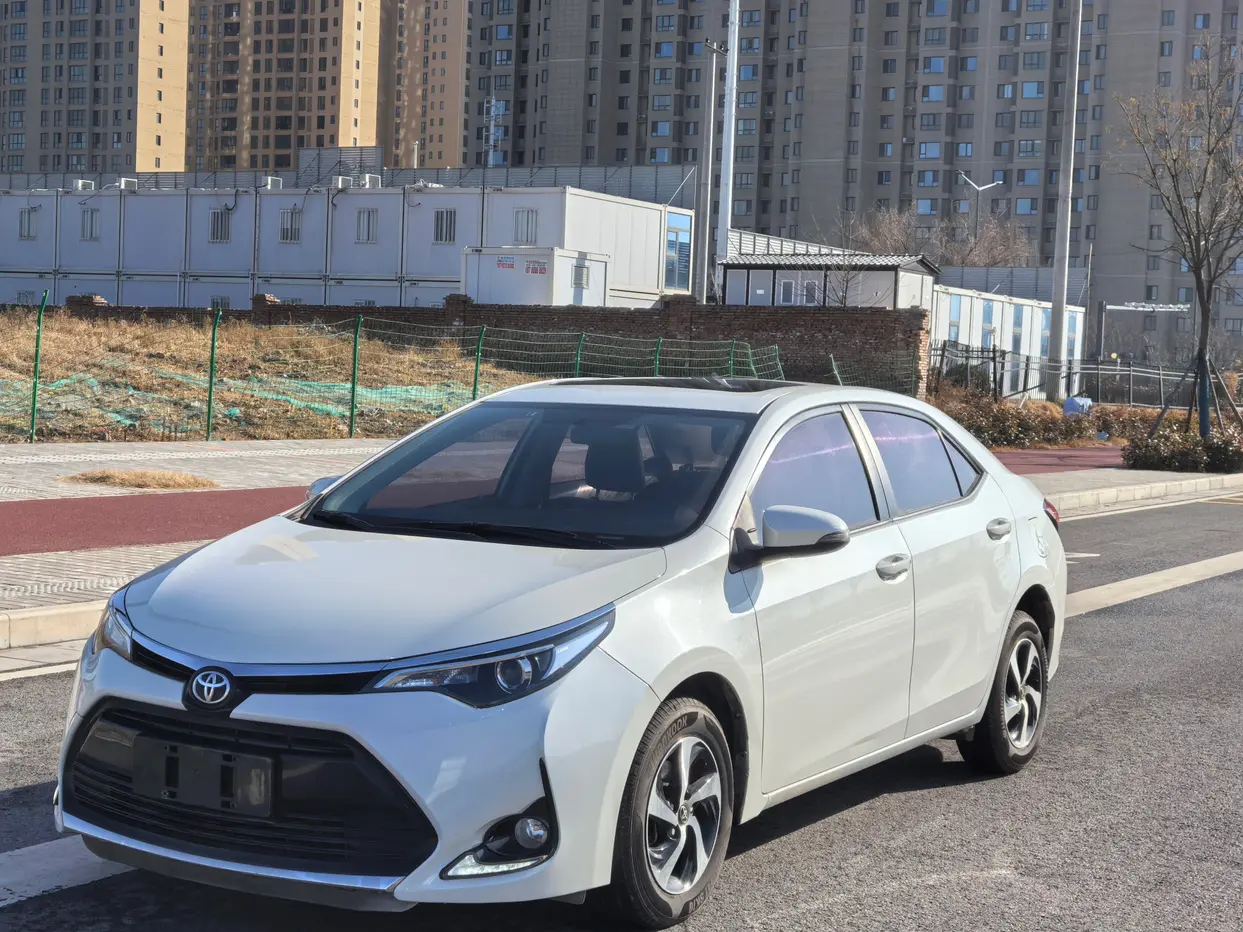 Toyota Levin (Lei Ling)  из Китая