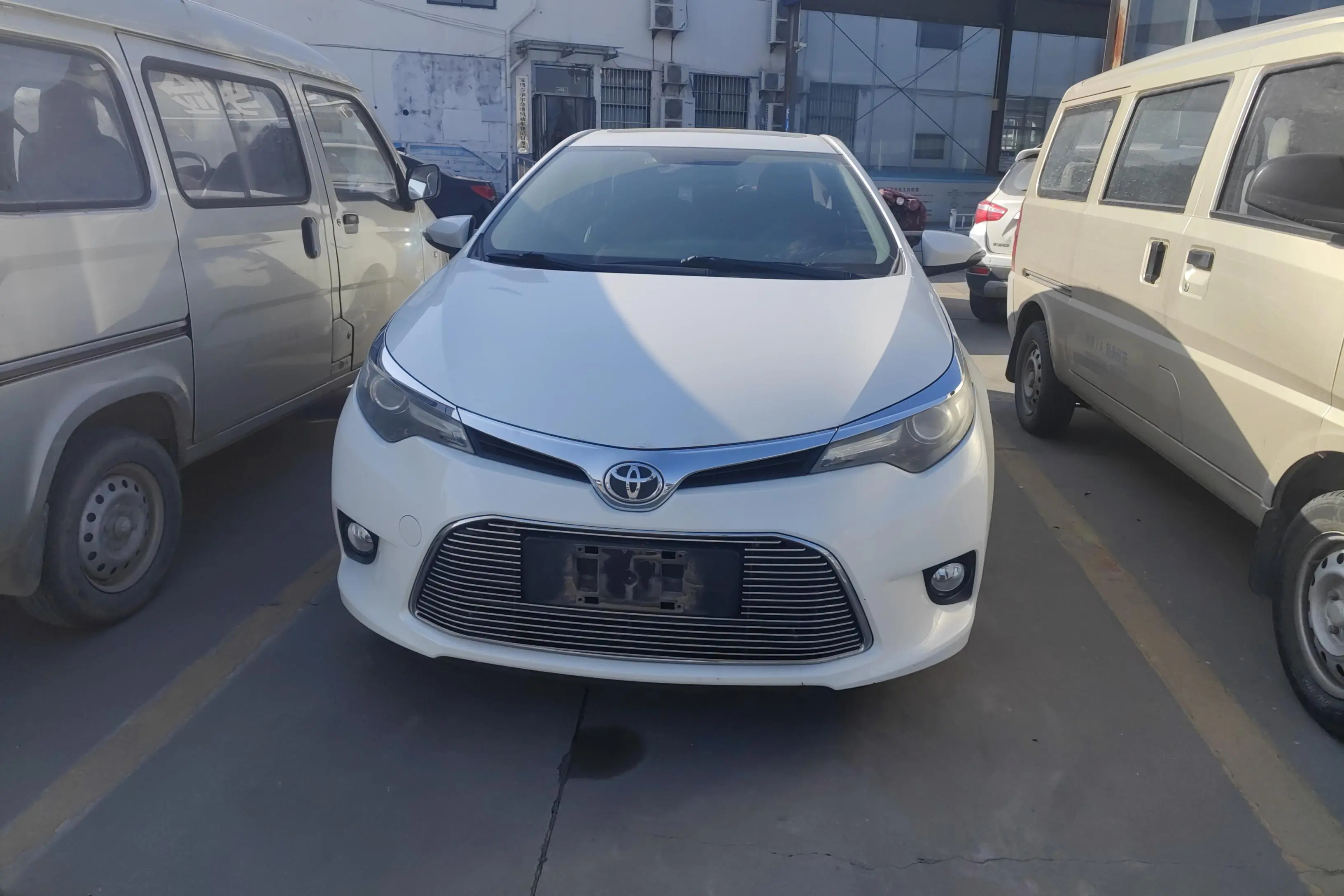 Toyota Levin (Lei Ling)  из Китая