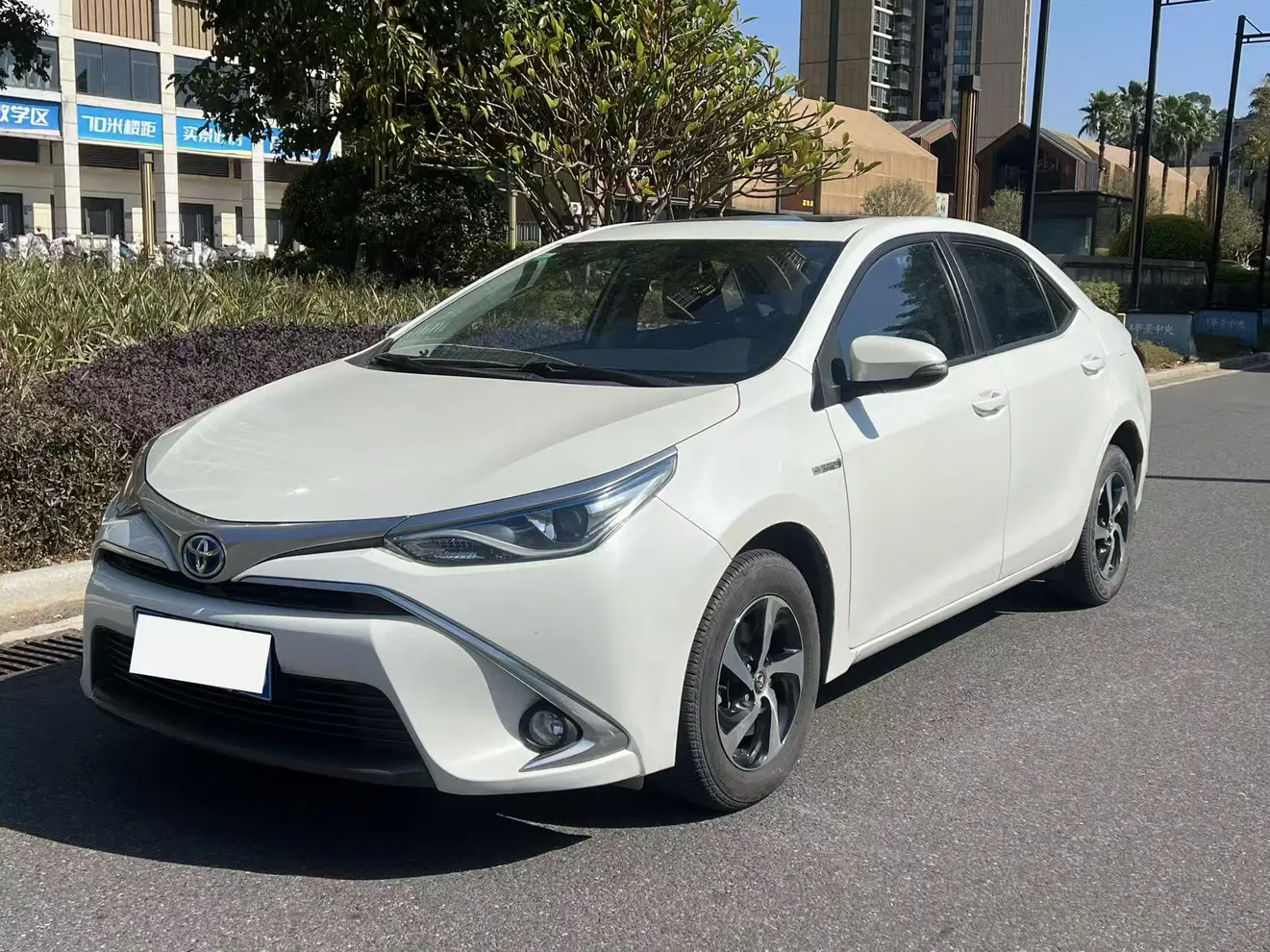 Toyota Levin (Lei Ling)  из Китая