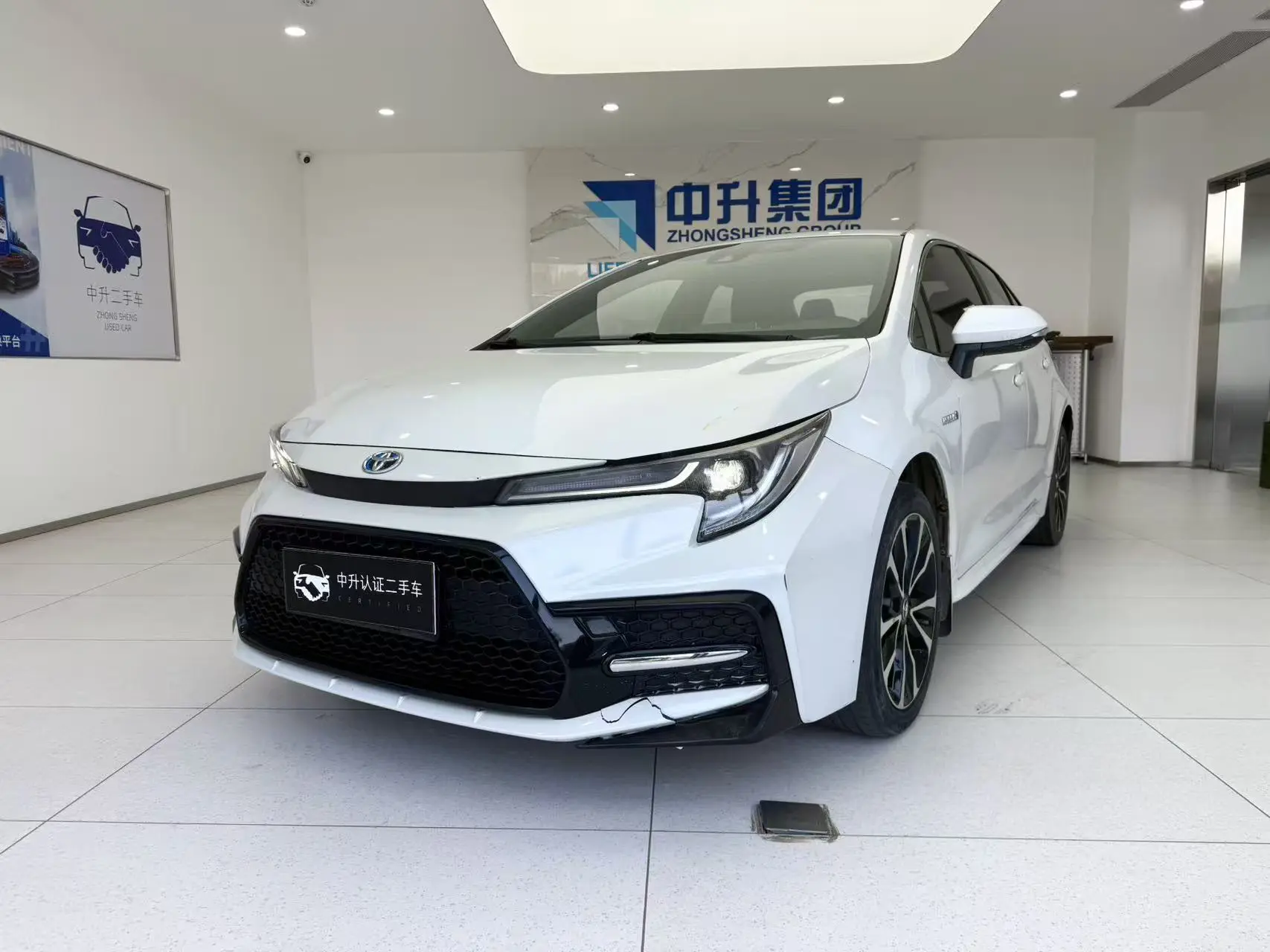 Toyota Levin (Lei Ling)  из Китая